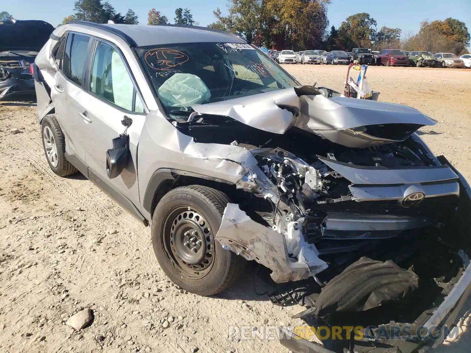 9 Photograph of a damaged car 2T3H1RFV0MW143488 TOYOTA RAV4 2021