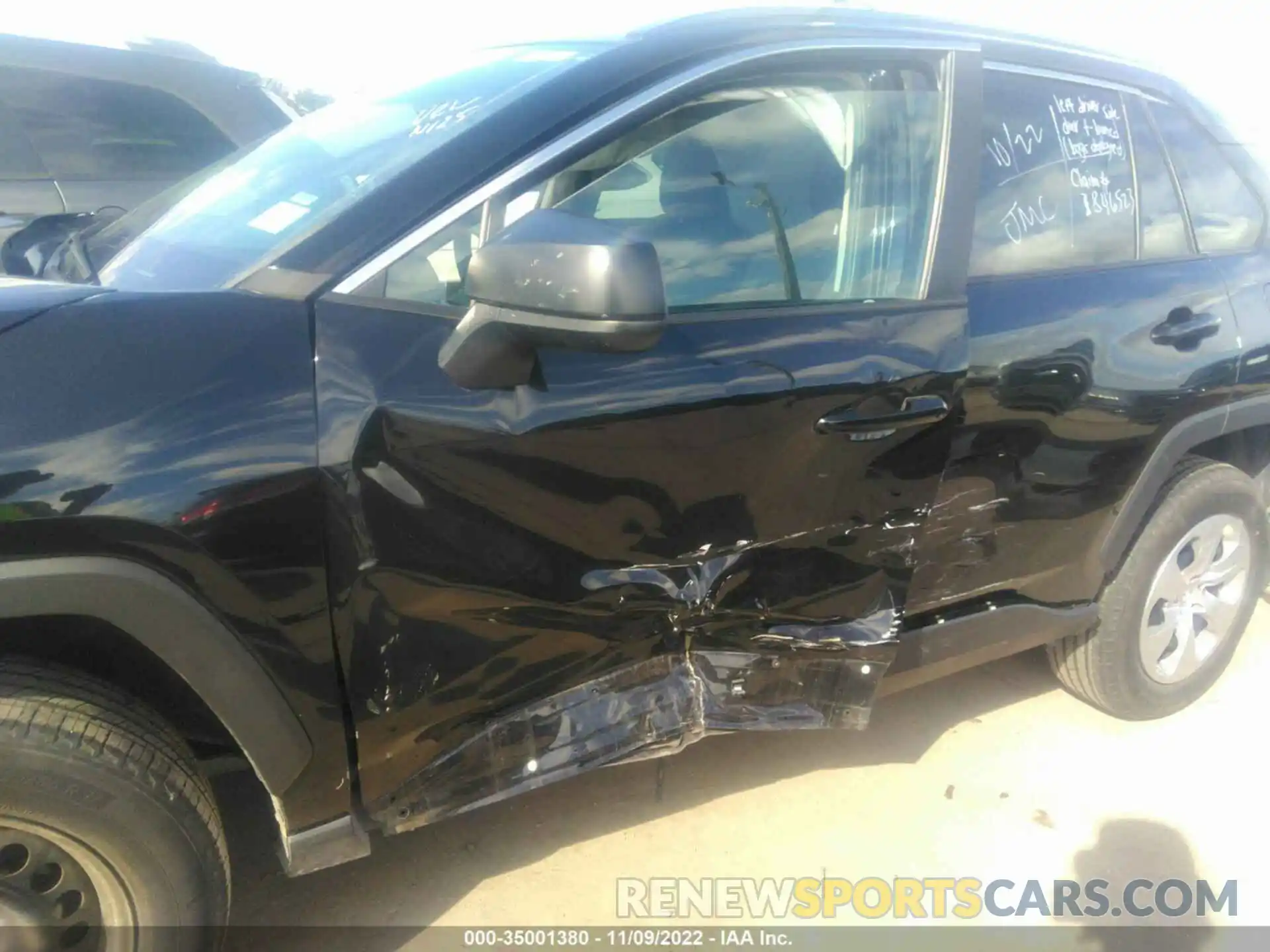 6 Photograph of a damaged car 2T3H1RFV0MW144527 TOYOTA RAV4 2021