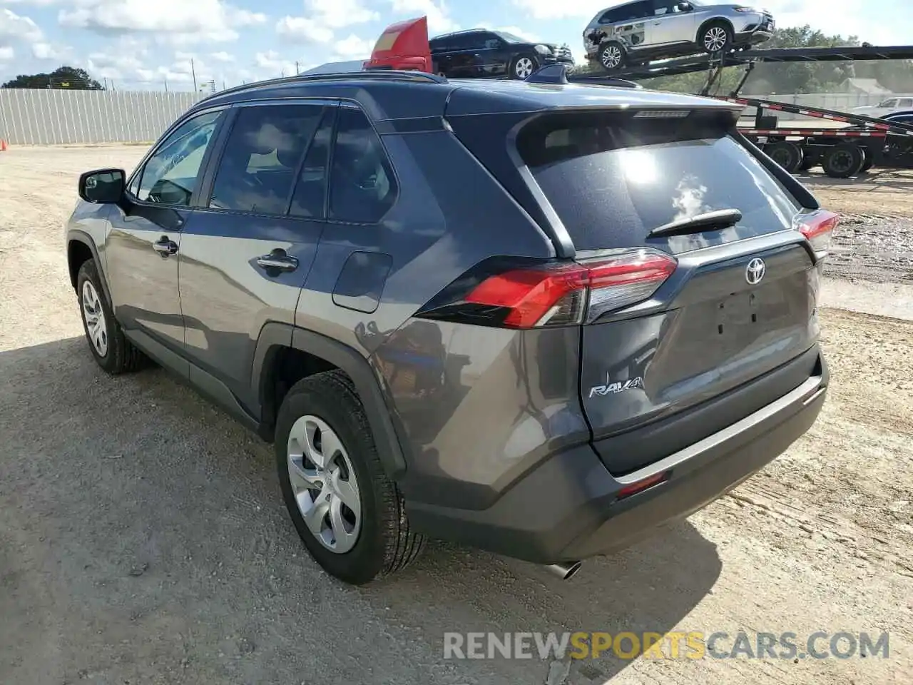 3 Photograph of a damaged car 2T3H1RFV0MW145709 TOYOTA RAV4 2021