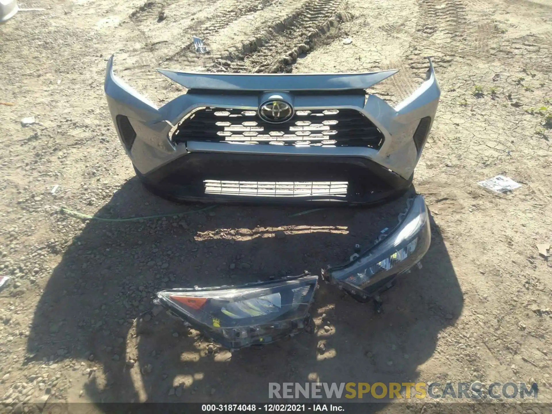 12 Photograph of a damaged car 2T3H1RFV1MC095484 TOYOTA RAV4 2021