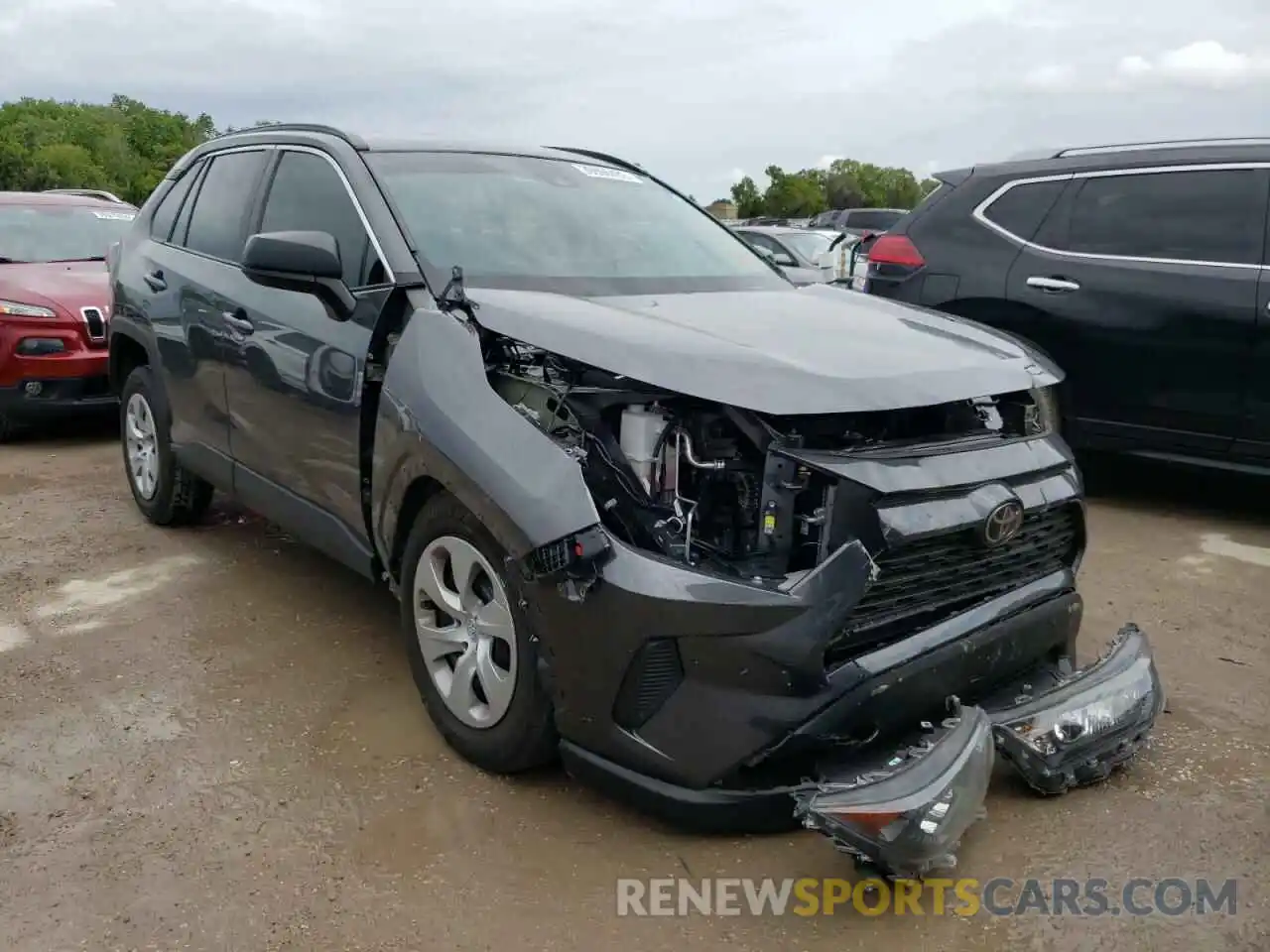 1 Photograph of a damaged car 2T3H1RFV1MC097848 TOYOTA RAV4 2021