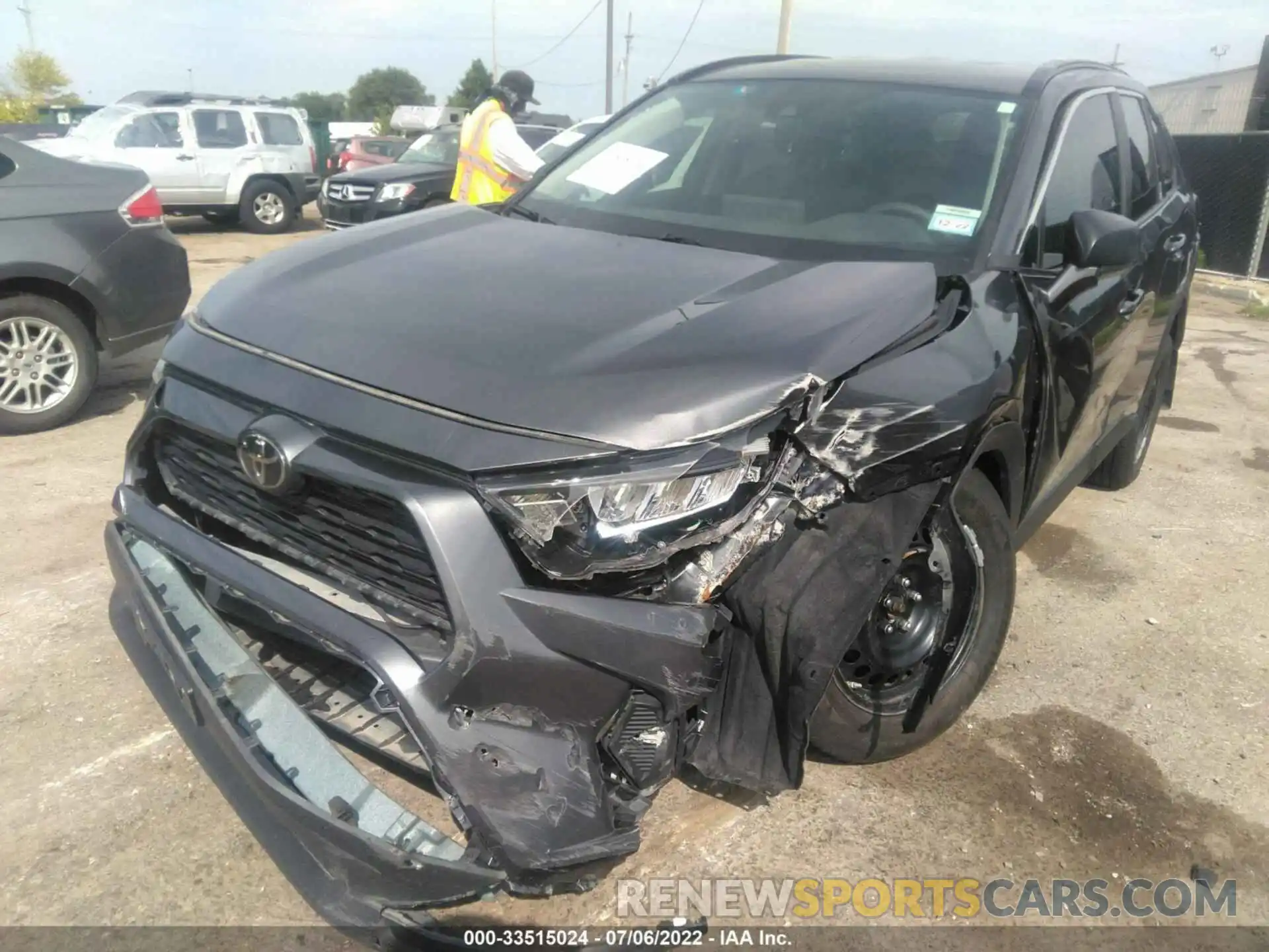 6 Photograph of a damaged car 2T3H1RFV1MC100926 TOYOTA RAV4 2021