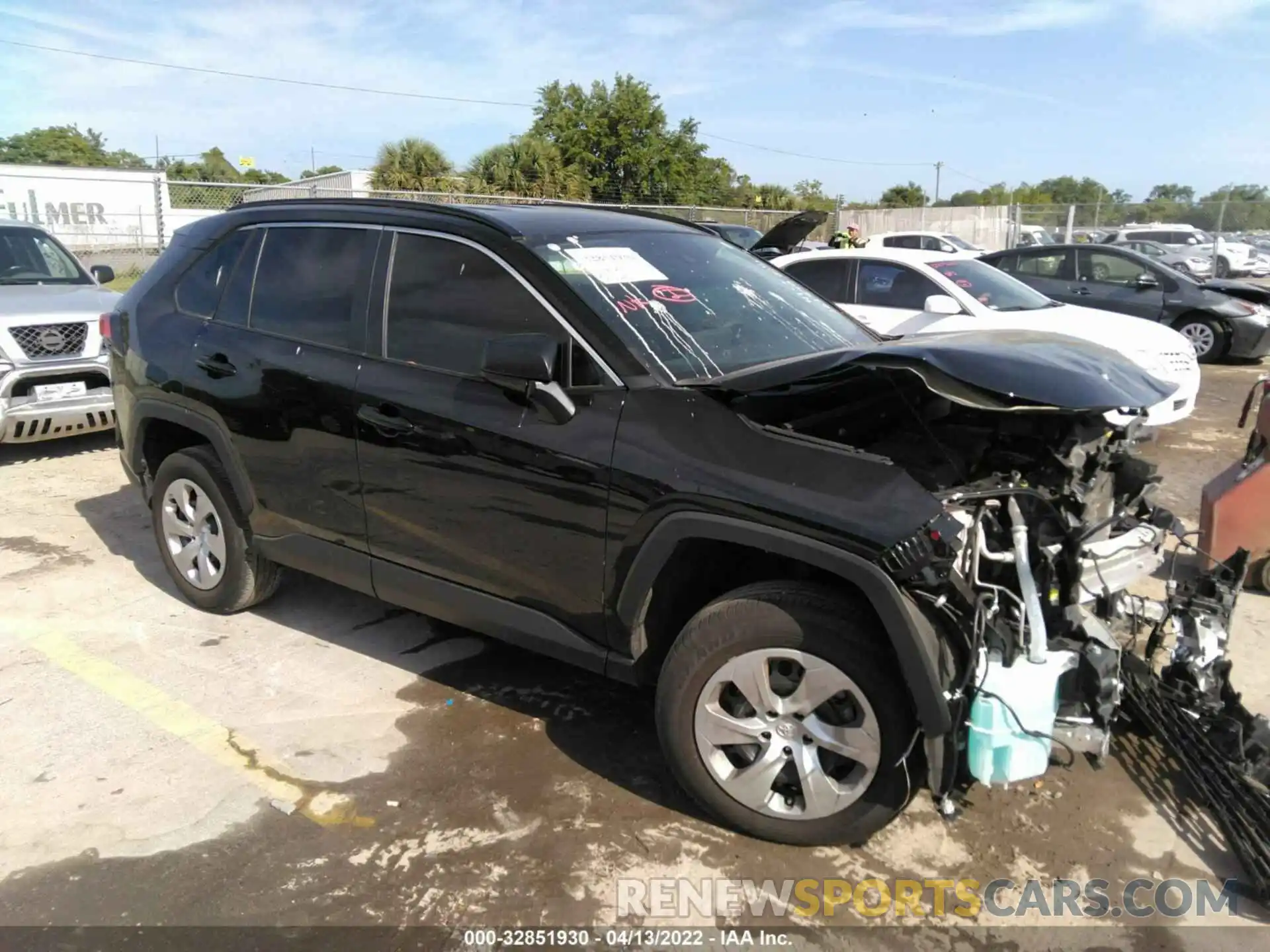 1 Фотография поврежденного автомобиля 2T3H1RFV1MC107598 TOYOTA RAV4 2021