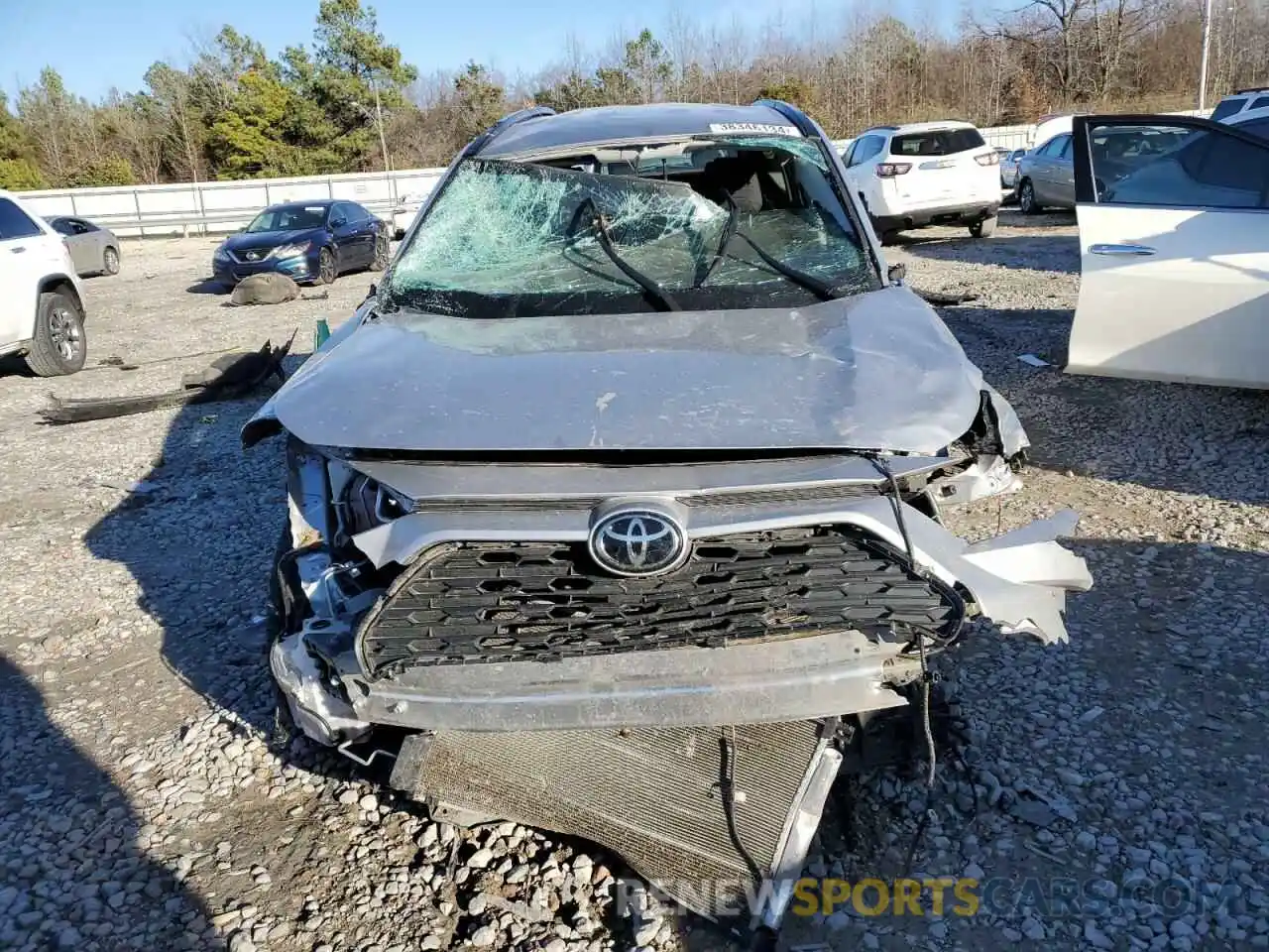 5 Photograph of a damaged car 2T3H1RFV1MC131688 TOYOTA RAV4 2021