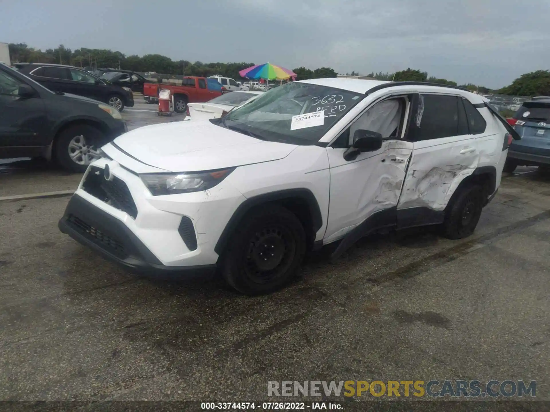 2 Photograph of a damaged car 2T3H1RFV1MC143632 TOYOTA RAV4 2021