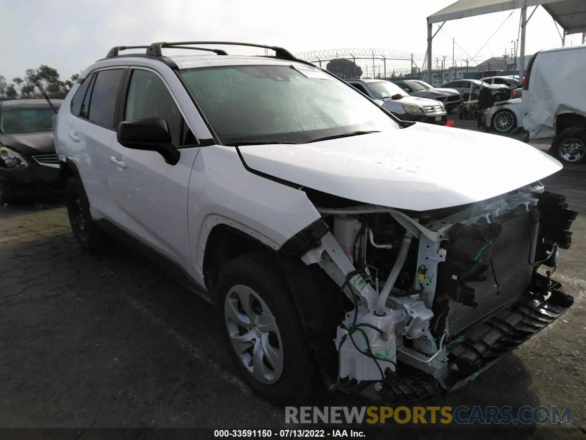 1 Photograph of a damaged car 2T3H1RFV1MC167137 TOYOTA RAV4 2021