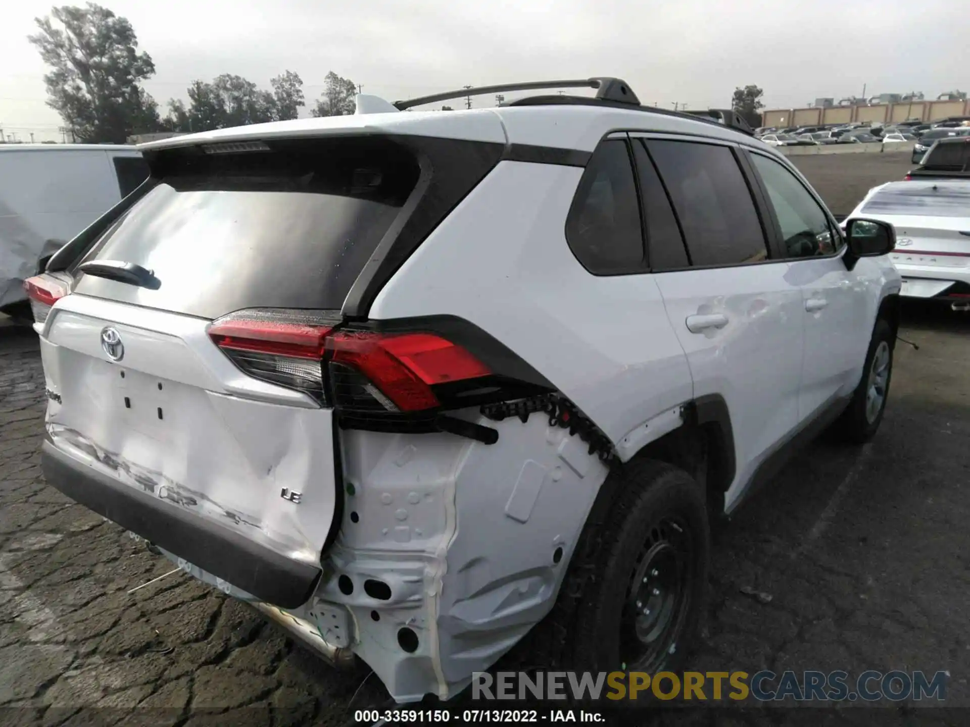 4 Фотография поврежденного автомобиля 2T3H1RFV1MC167137 TOYOTA RAV4 2021