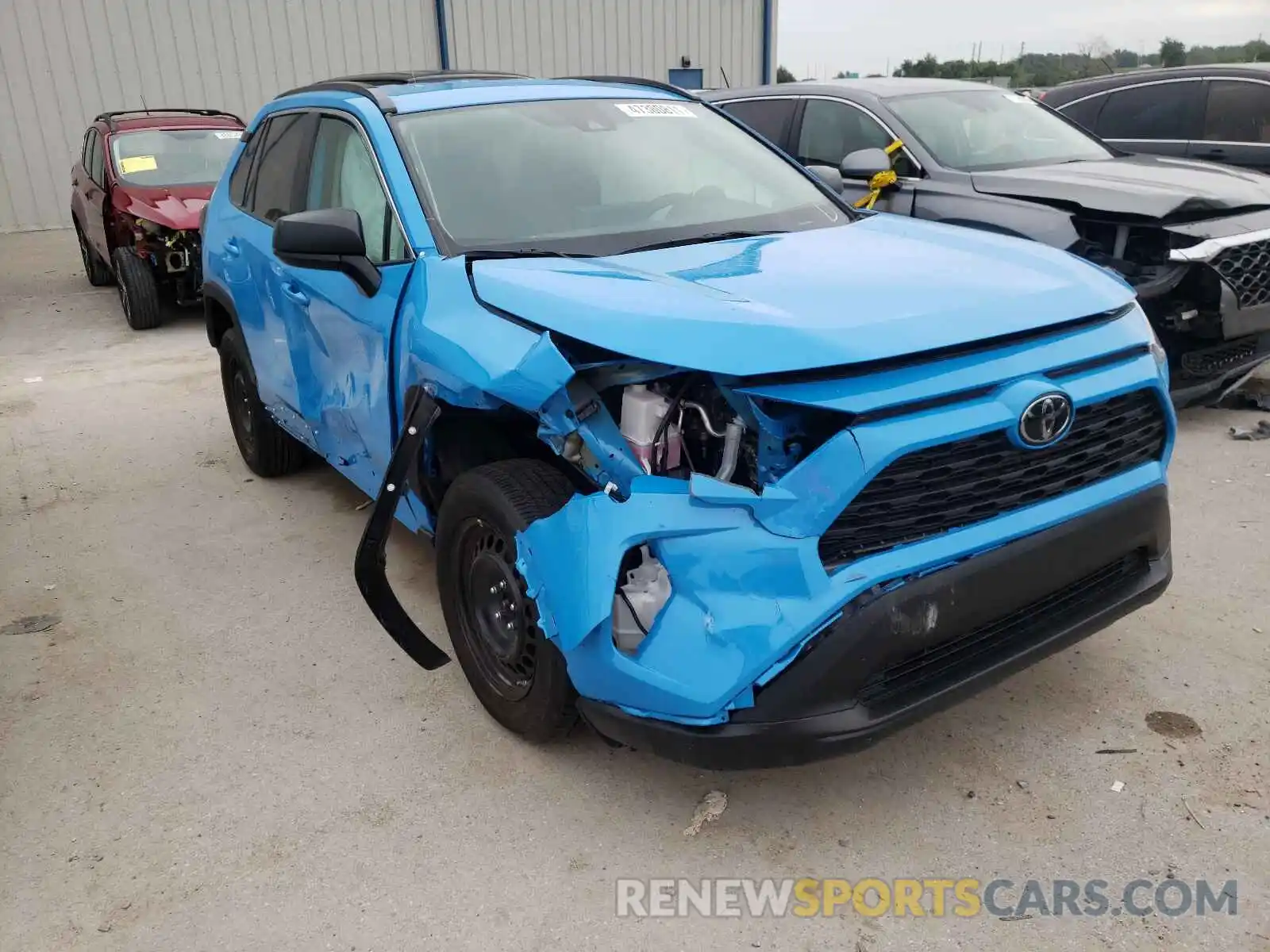 1 Photograph of a damaged car 2T3H1RFV1MW110614 TOYOTA RAV4 2021