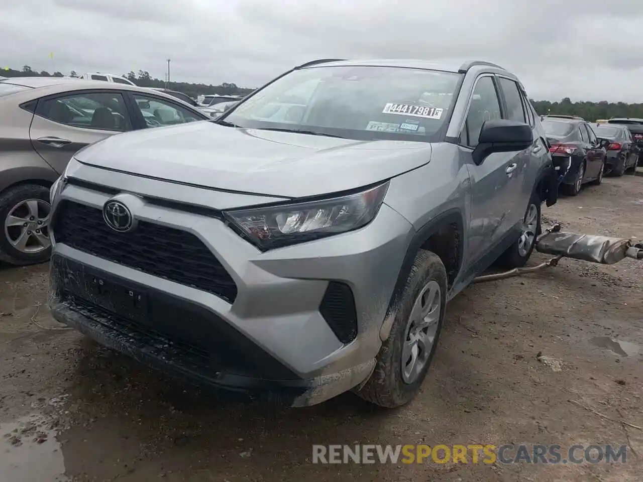 2 Photograph of a damaged car 2T3H1RFV1MW136226 TOYOTA RAV4 2021