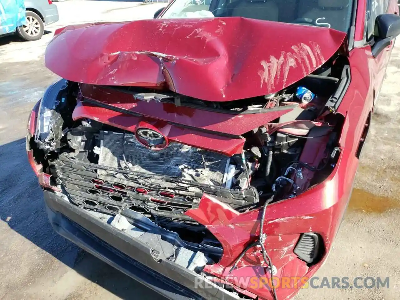 9 Photograph of a damaged car 2T3H1RFV1MW148411 TOYOTA RAV4 2021