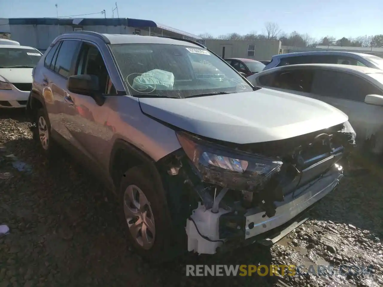 1 Photograph of a damaged car 2T3H1RFV1MW148926 TOYOTA RAV4 2021