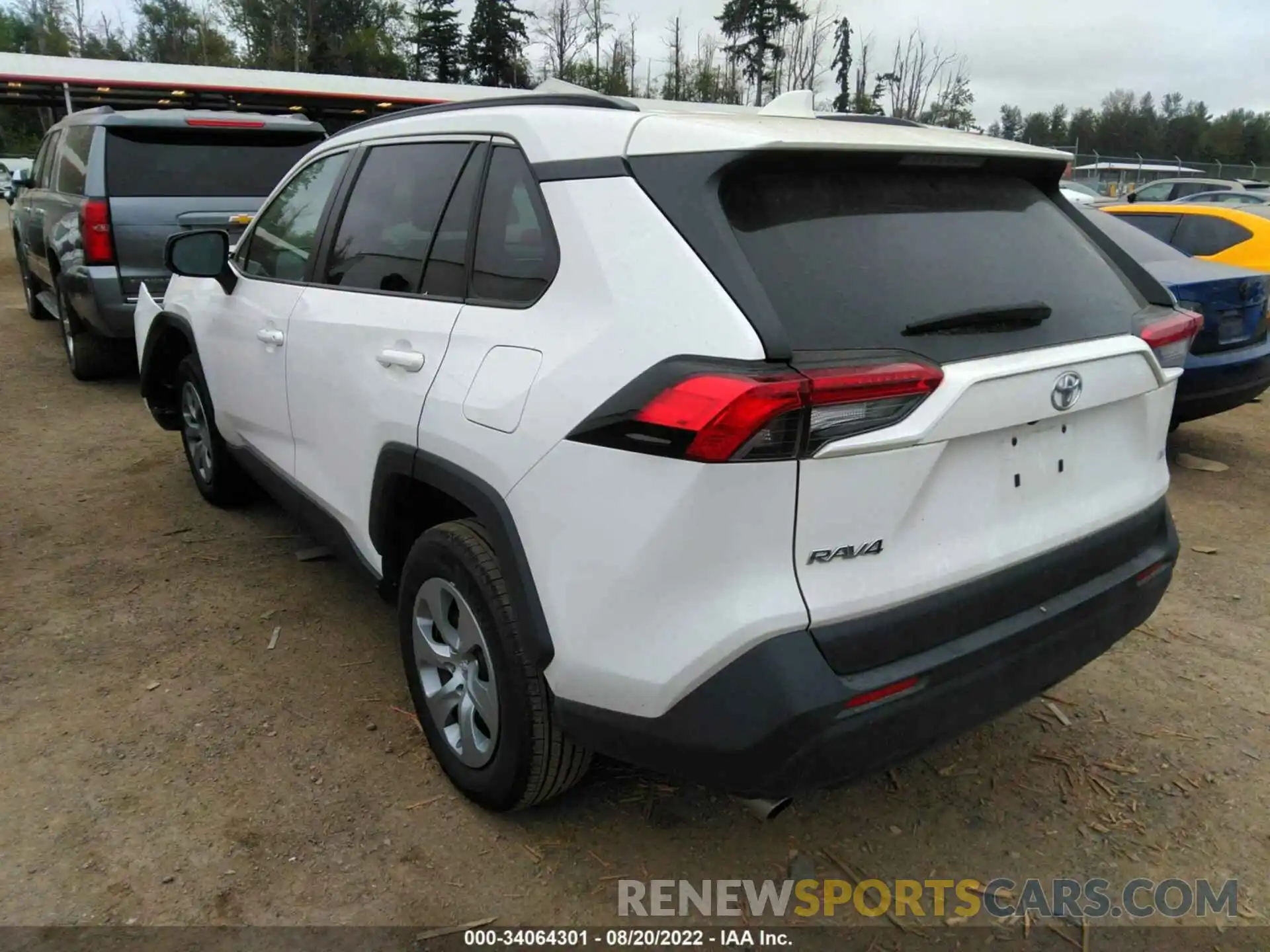 3 Фотография поврежденного автомобиля 2T3H1RFV1MW150031 TOYOTA RAV4 2021