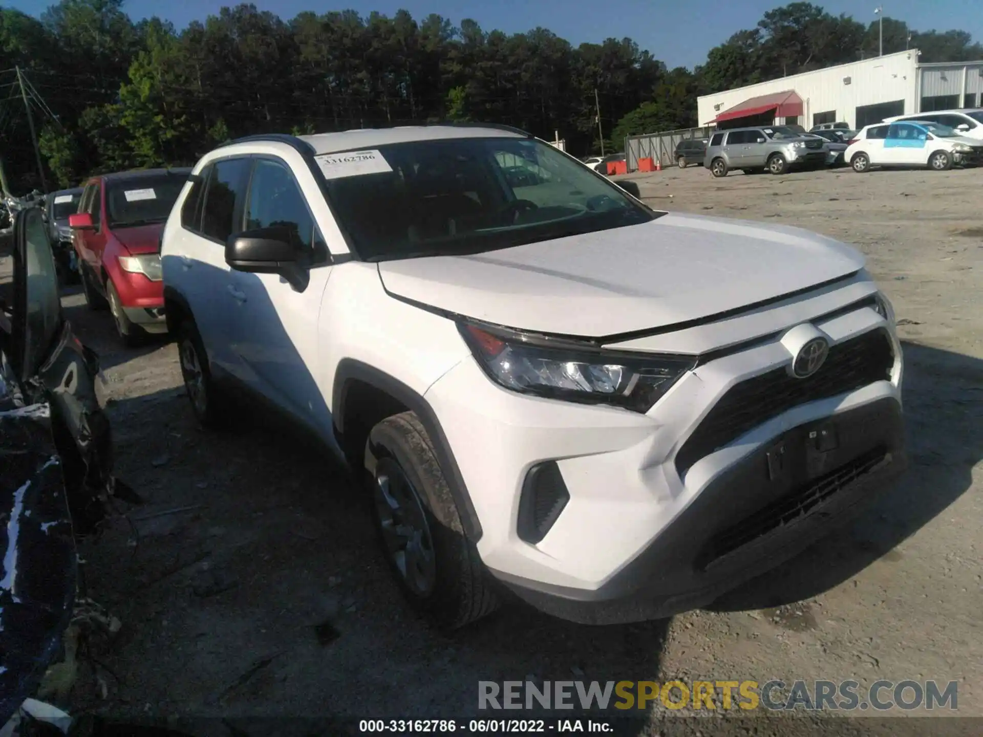 1 Photograph of a damaged car 2T3H1RFV1MW151874 TOYOTA RAV4 2021