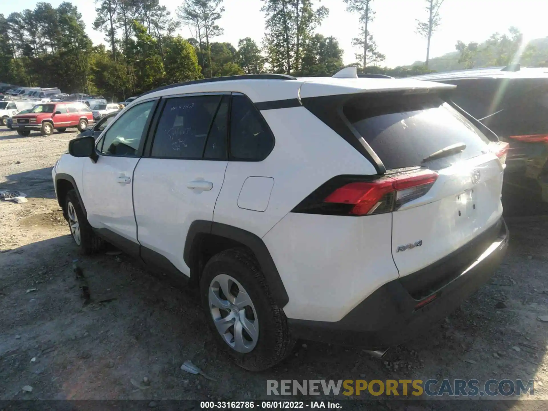 3 Photograph of a damaged car 2T3H1RFV1MW151874 TOYOTA RAV4 2021