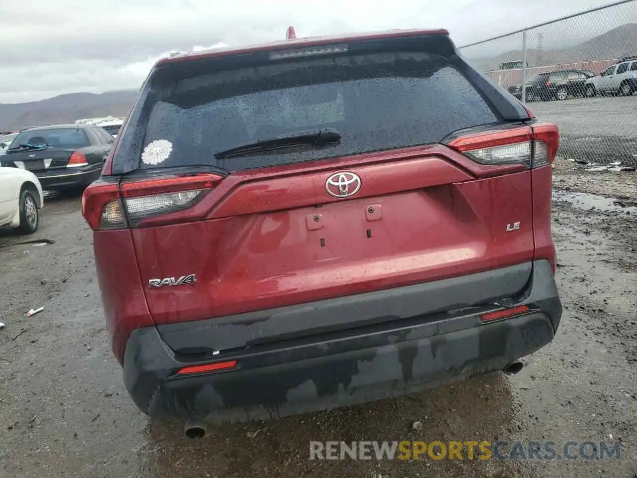 6 Photograph of a damaged car 2T3H1RFV1MW172482 TOYOTA RAV4 2021