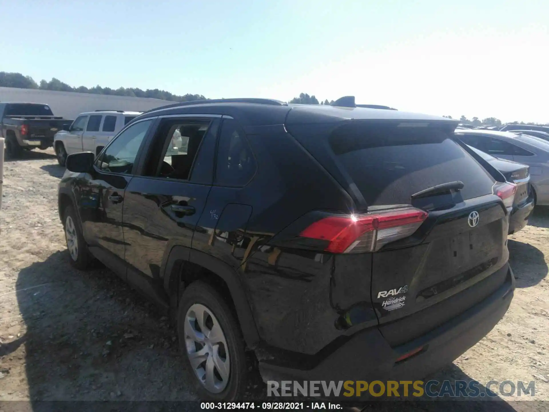 3 Photograph of a damaged car 2T3H1RFV2MC089788 TOYOTA RAV4 2021