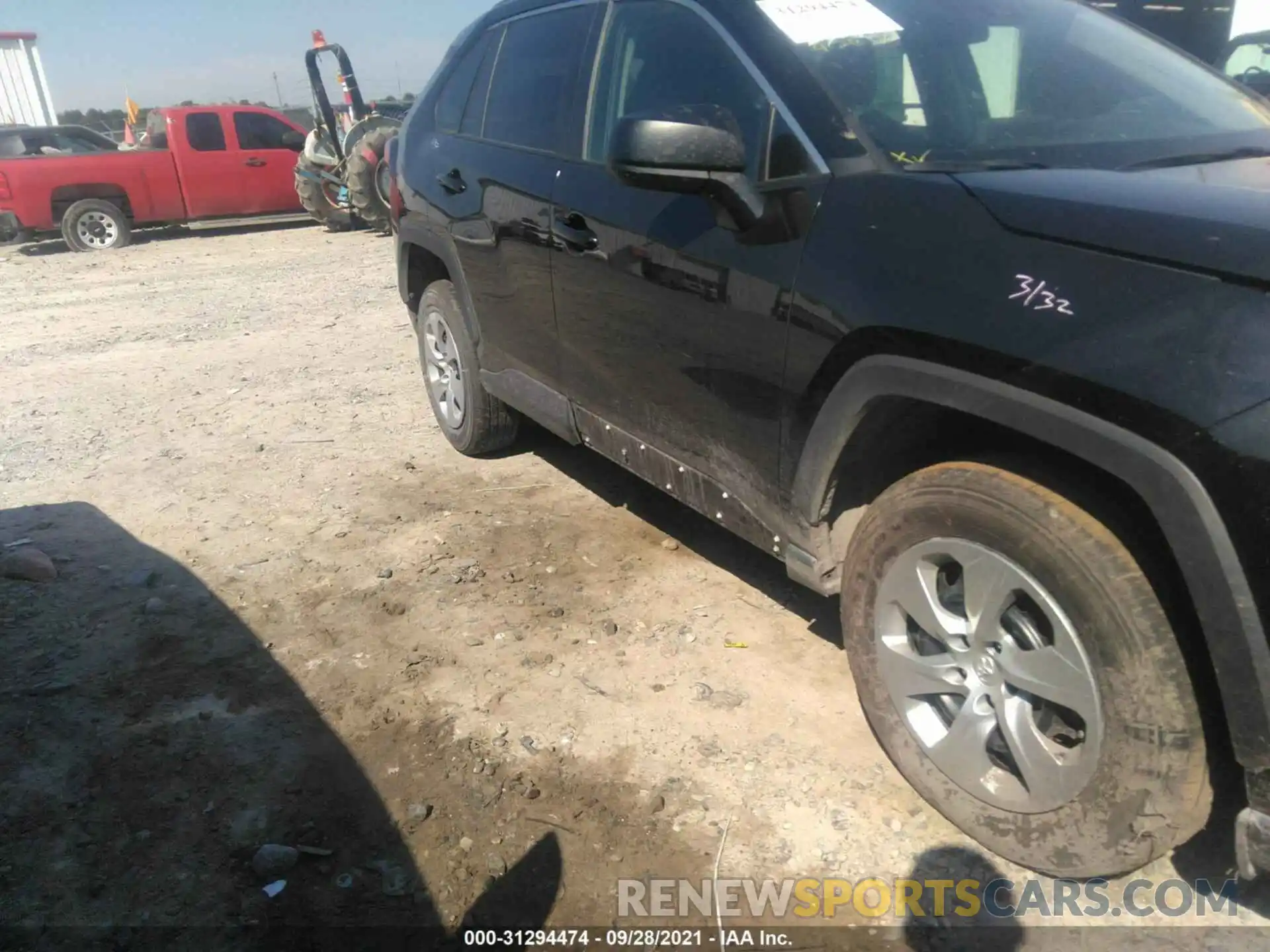 6 Photograph of a damaged car 2T3H1RFV2MC089788 TOYOTA RAV4 2021