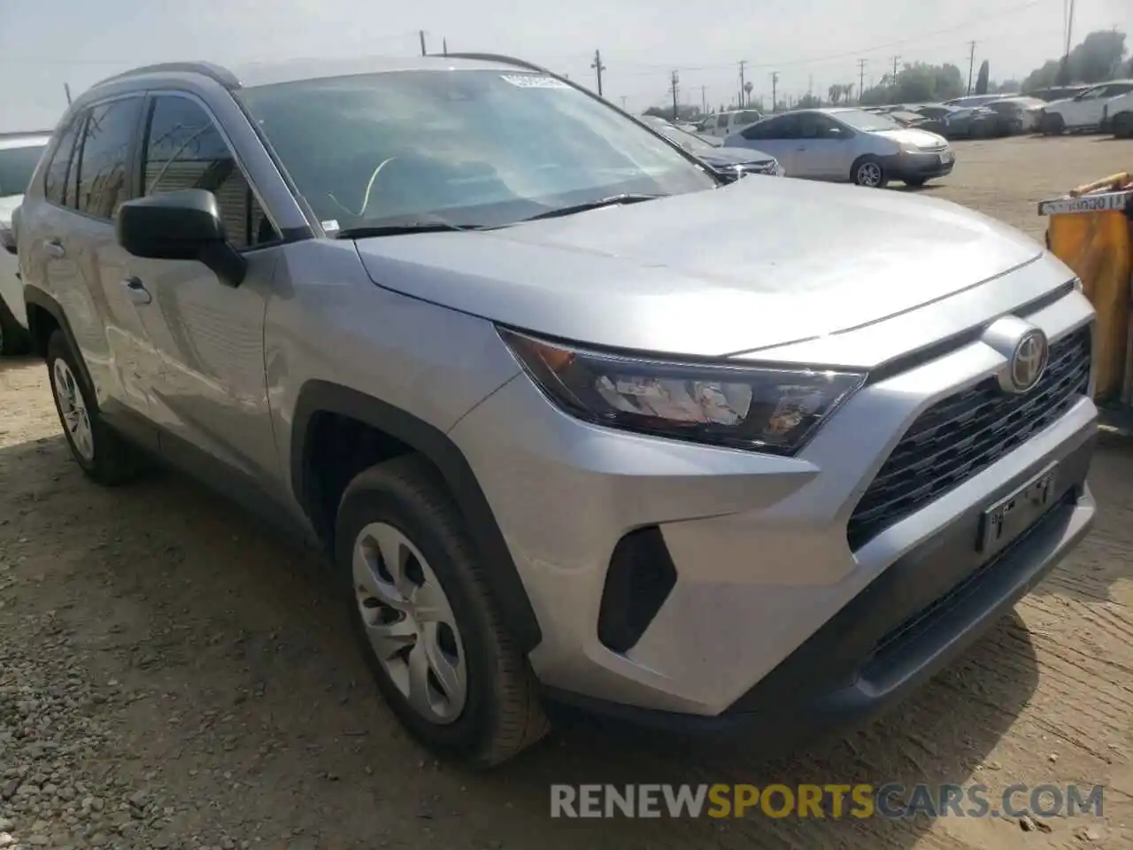 1 Photograph of a damaged car 2T3H1RFV2MC094411 TOYOTA RAV4 2021