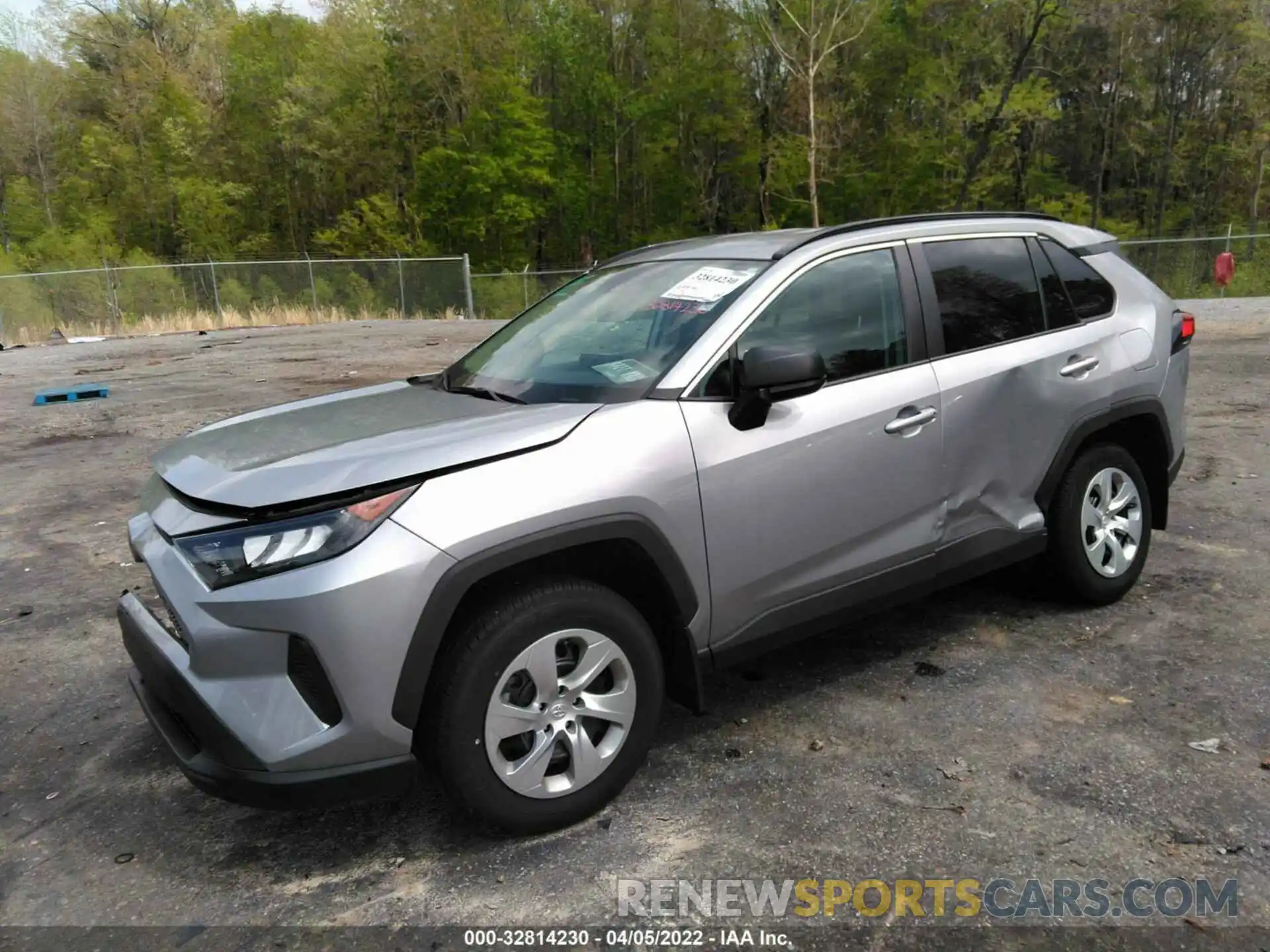 2 Photograph of a damaged car 2T3H1RFV2MC098975 TOYOTA RAV4 2021