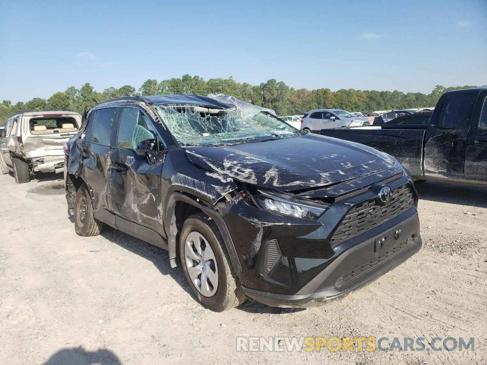 1 Photograph of a damaged car 2T3H1RFV2MC105665 TOYOTA RAV4 2021