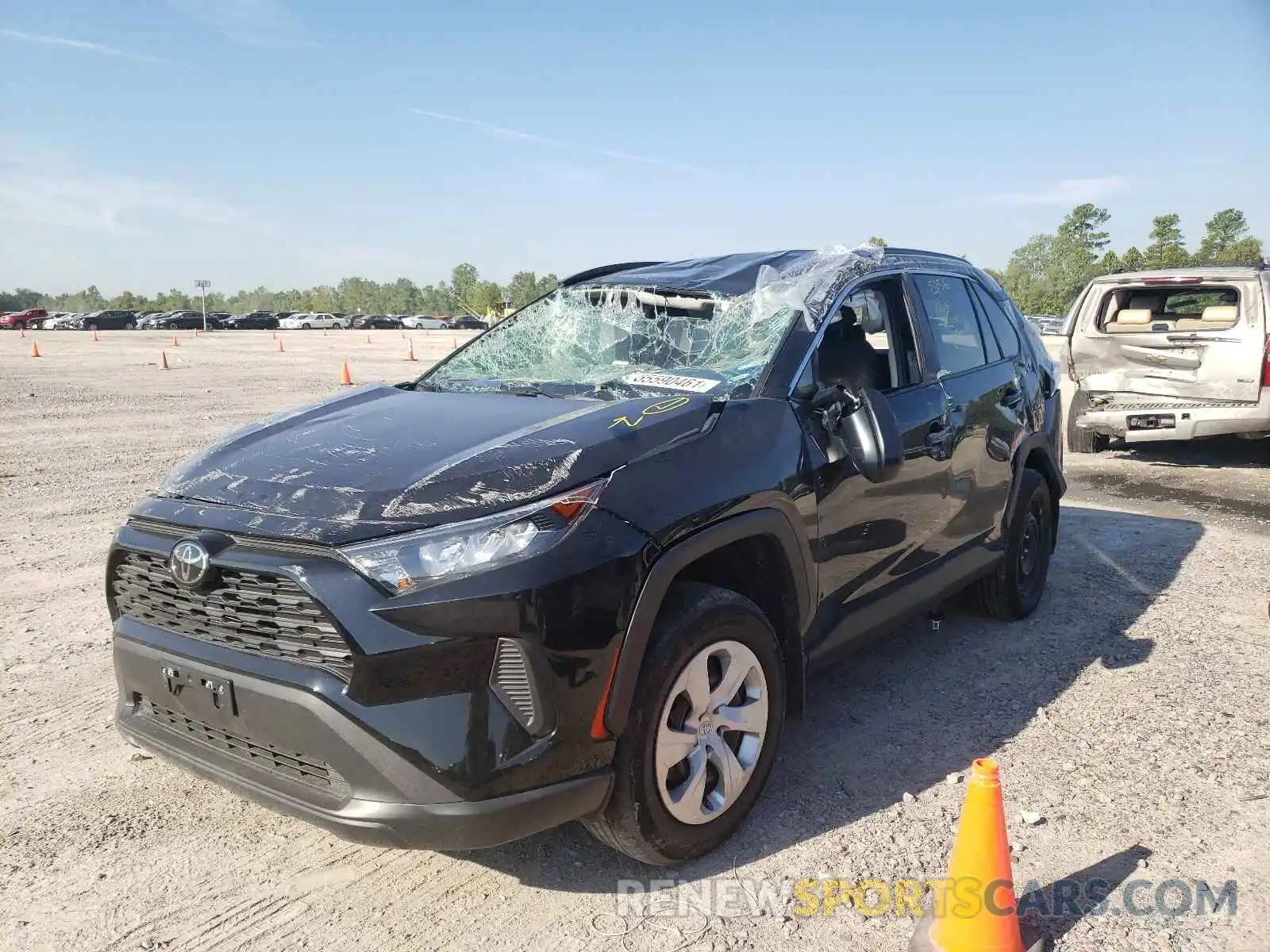 2 Photograph of a damaged car 2T3H1RFV2MC105665 TOYOTA RAV4 2021