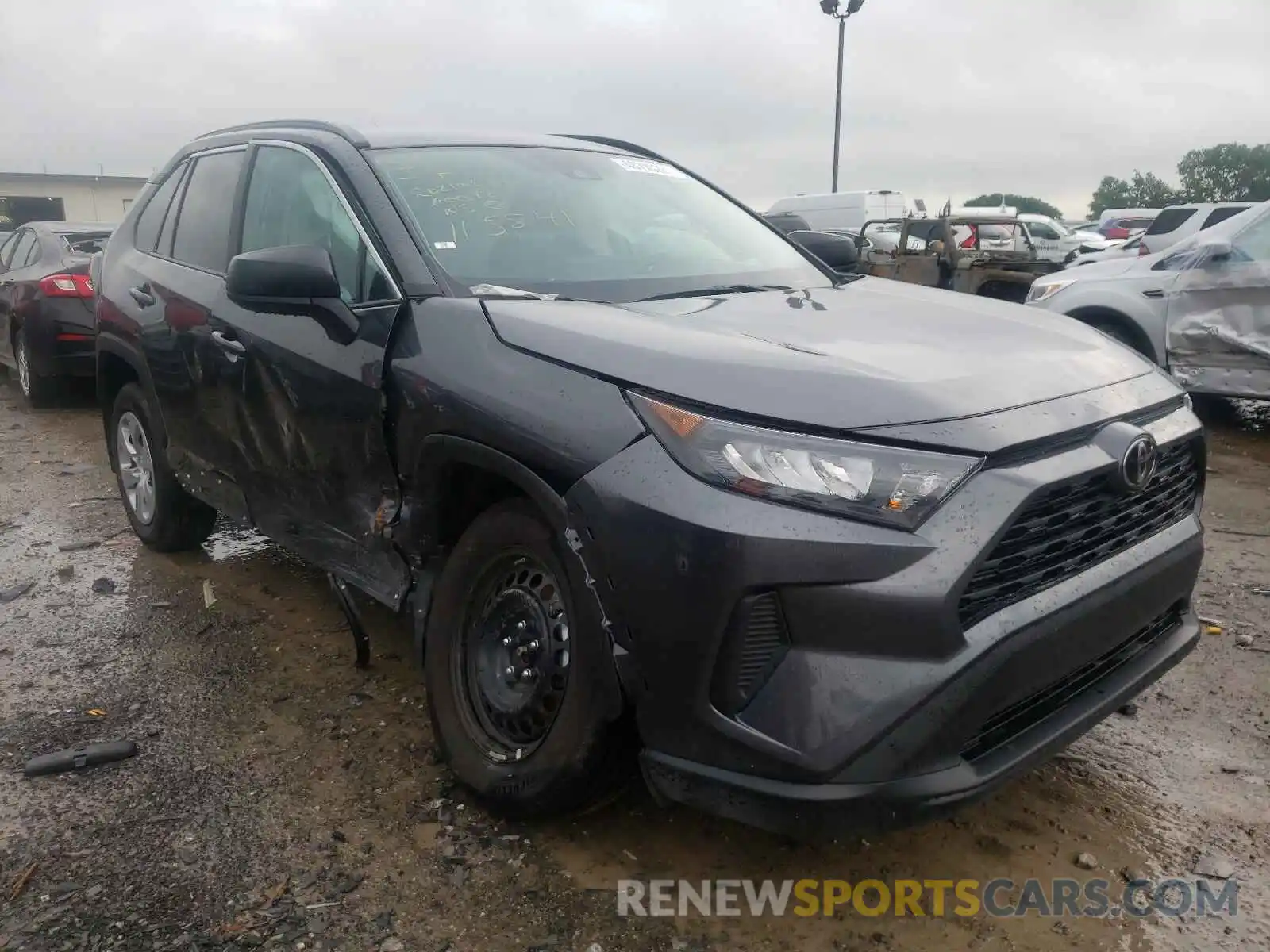 1 Photograph of a damaged car 2T3H1RFV2MC115841 TOYOTA RAV4 2021