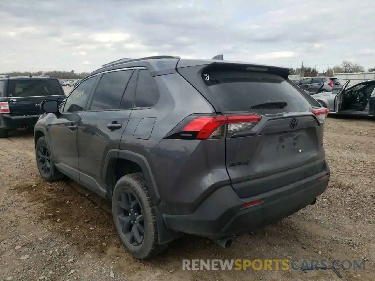 3 Photograph of a damaged car 2T3H1RFV2MC116858 TOYOTA RAV4 2021