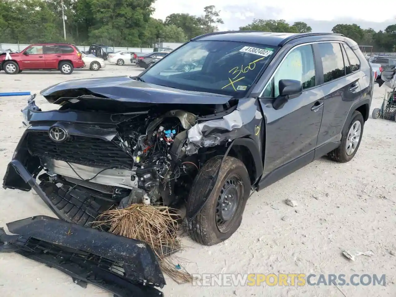 2 Photograph of a damaged car 2T3H1RFV2MC146278 TOYOTA RAV4 2021