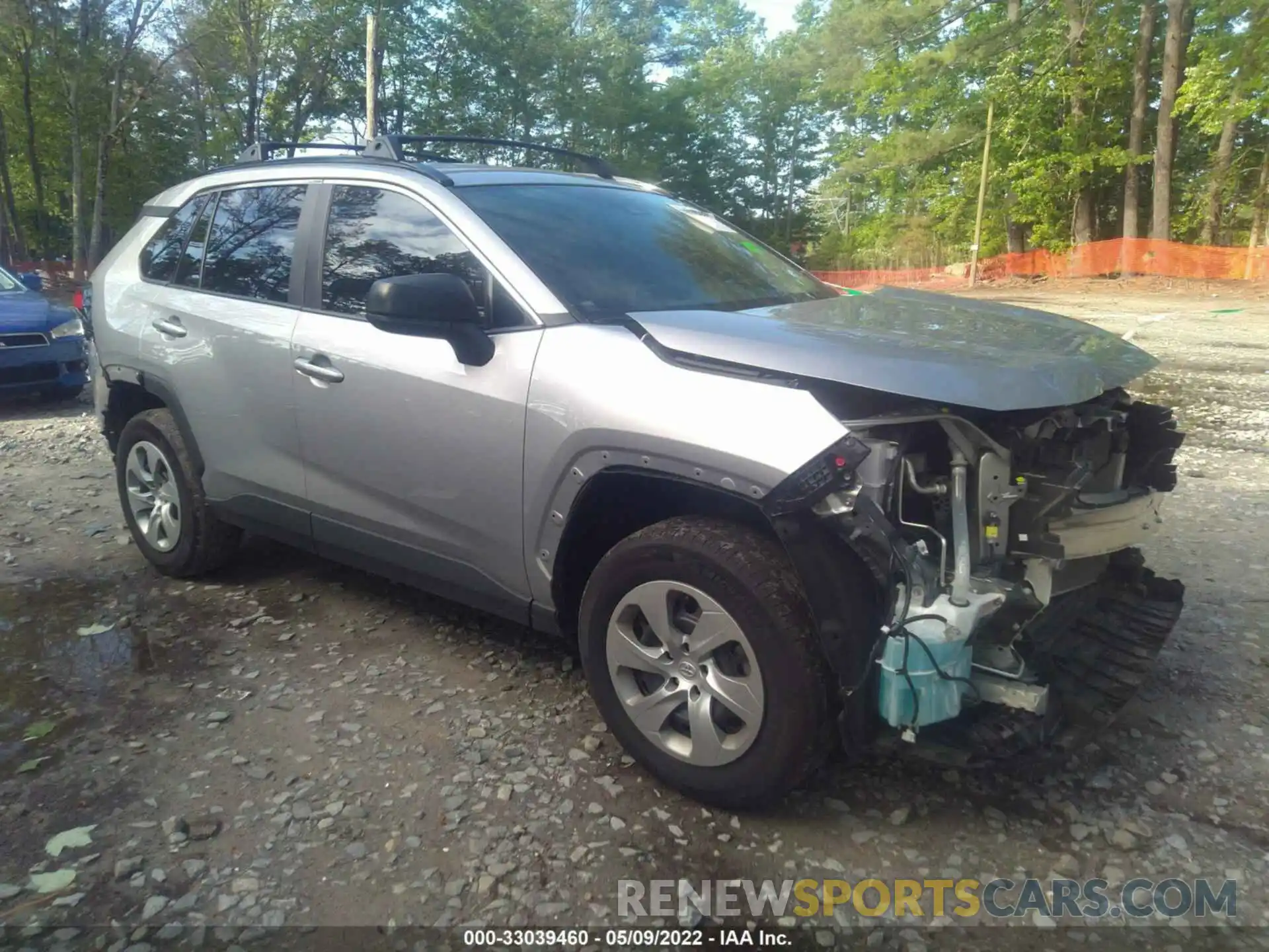 1 Photograph of a damaged car 2T3H1RFV2MC151660 TOYOTA RAV4 2021