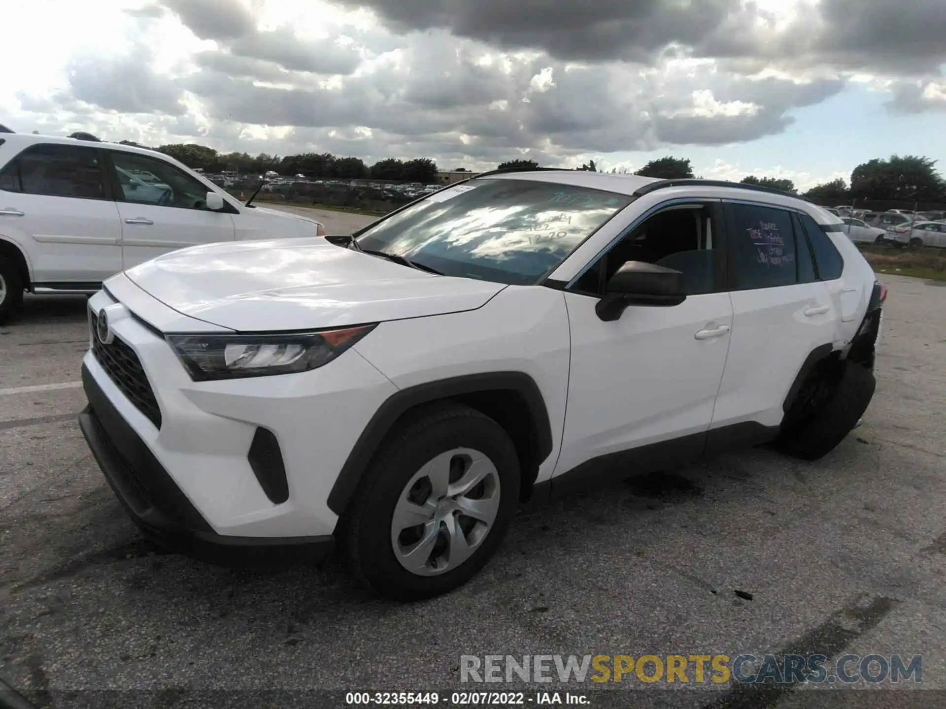 2 Photograph of a damaged car 2T3H1RFV2MC153246 TOYOTA RAV4 2021