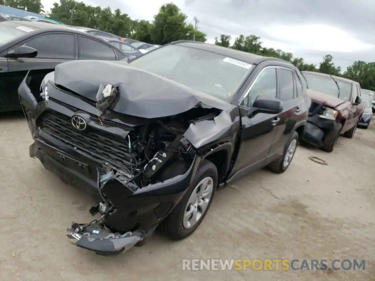 2 Photograph of a damaged car 2T3H1RFV2MC156177 TOYOTA RAV4 2021