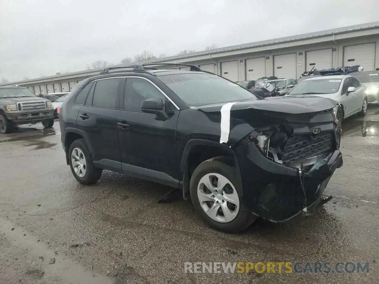 4 Photograph of a damaged car 2T3H1RFV2MC159970 TOYOTA RAV4 2021