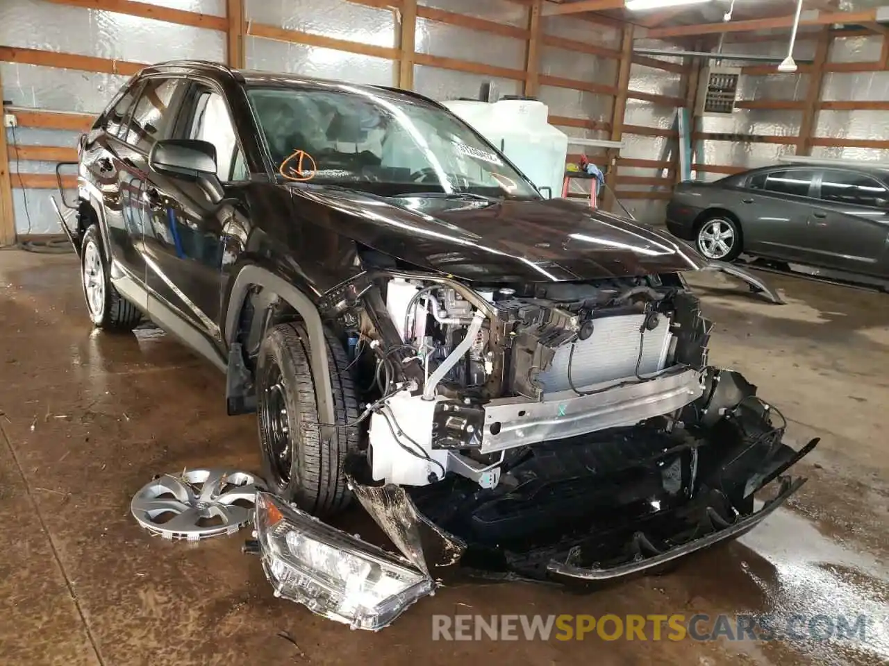 1 Photograph of a damaged car 2T3H1RFV2MW105230 TOYOTA RAV4 2021