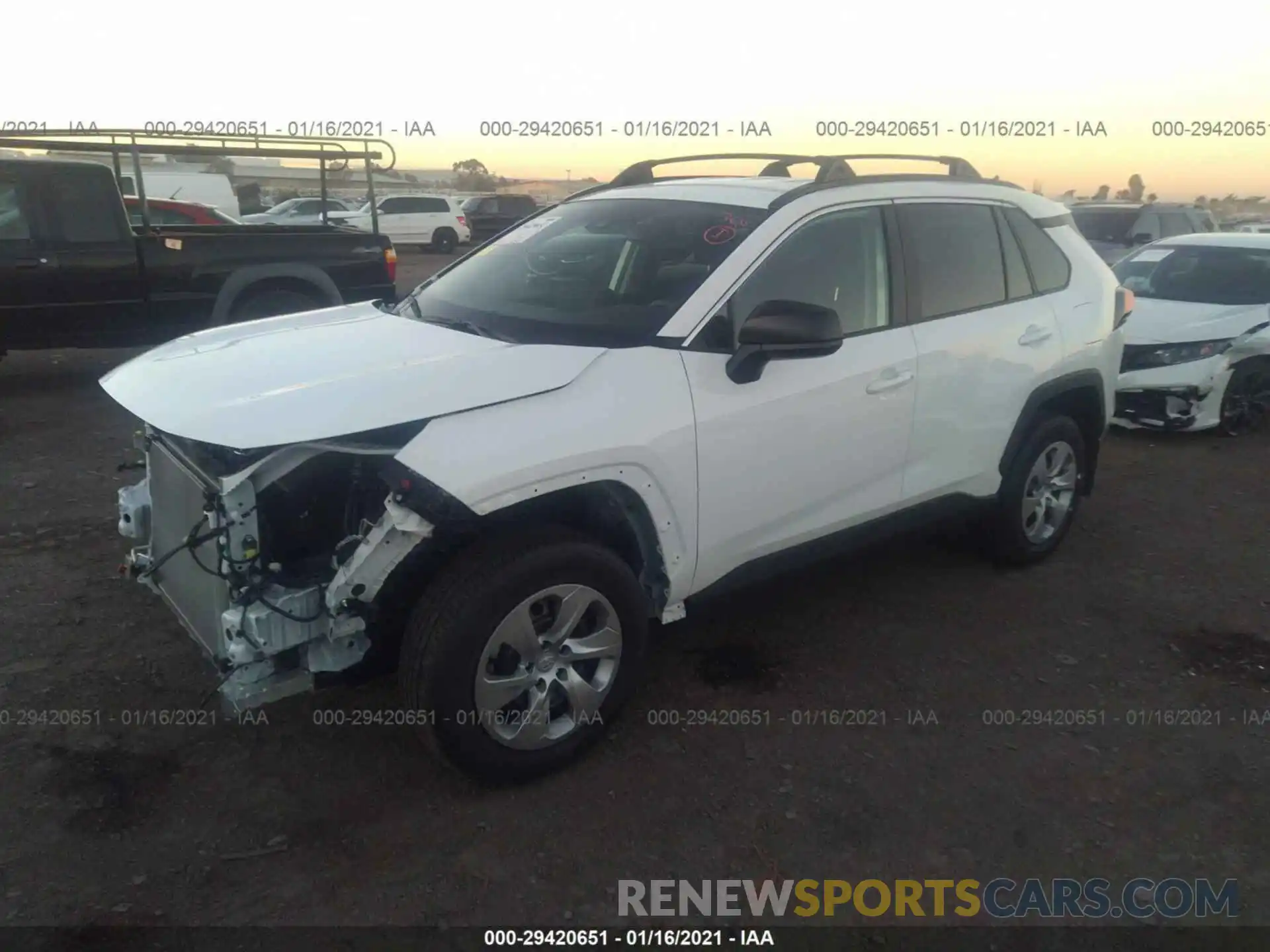 2 Photograph of a damaged car 2T3H1RFV2MW109536 TOYOTA RAV4 2021