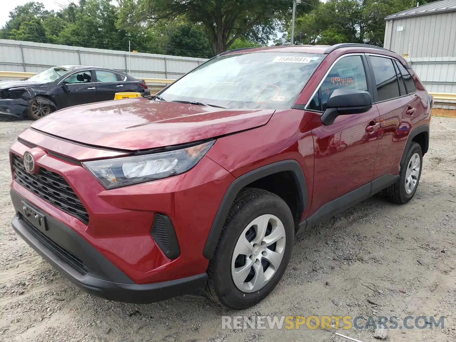 2 Photograph of a damaged car 2T3H1RFV2MW114865 TOYOTA RAV4 2021