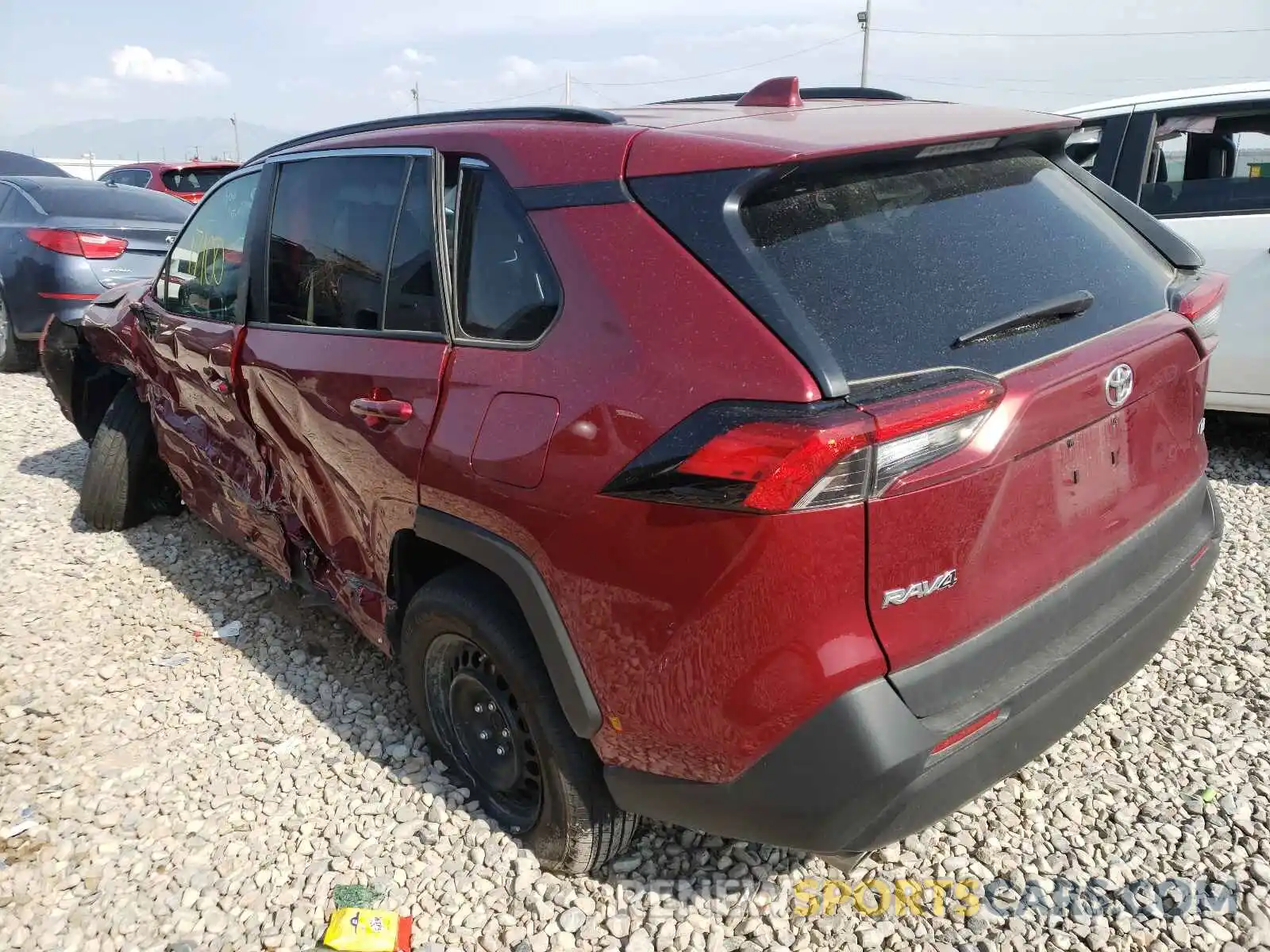 3 Фотография поврежденного автомобиля 2T3H1RFV2MW136557 TOYOTA RAV4 2021