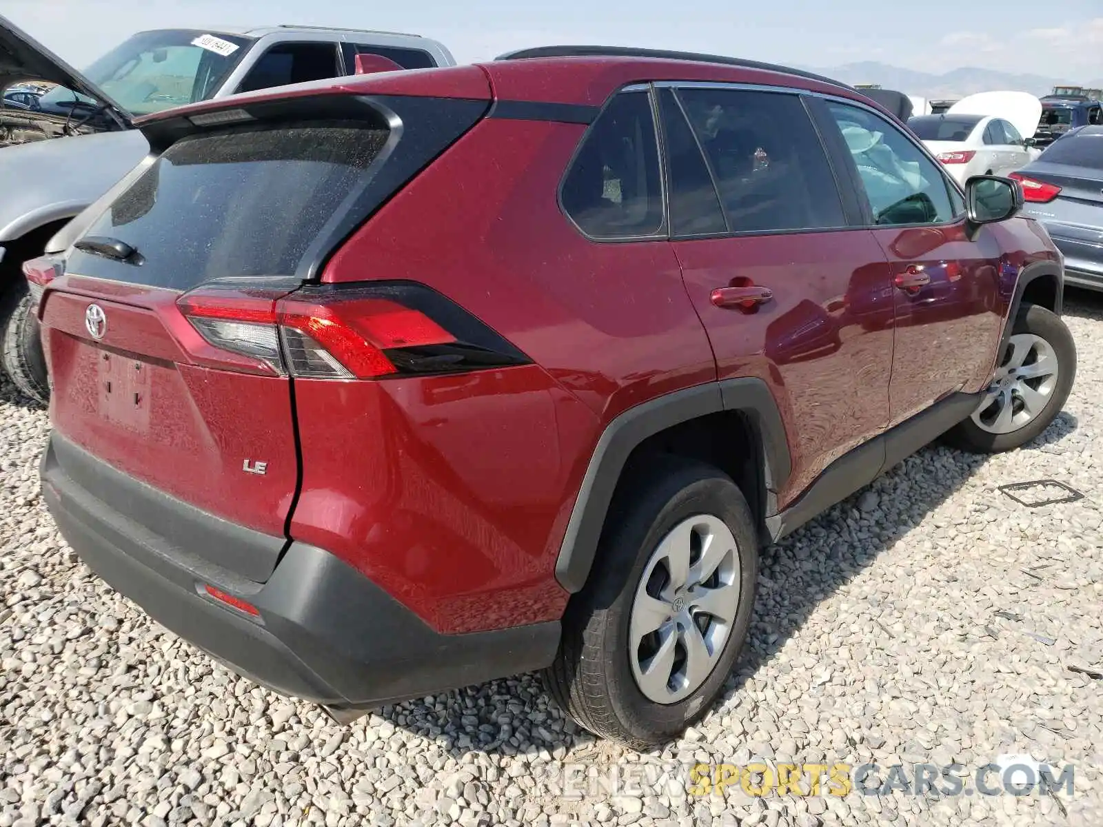 4 Фотография поврежденного автомобиля 2T3H1RFV2MW136557 TOYOTA RAV4 2021