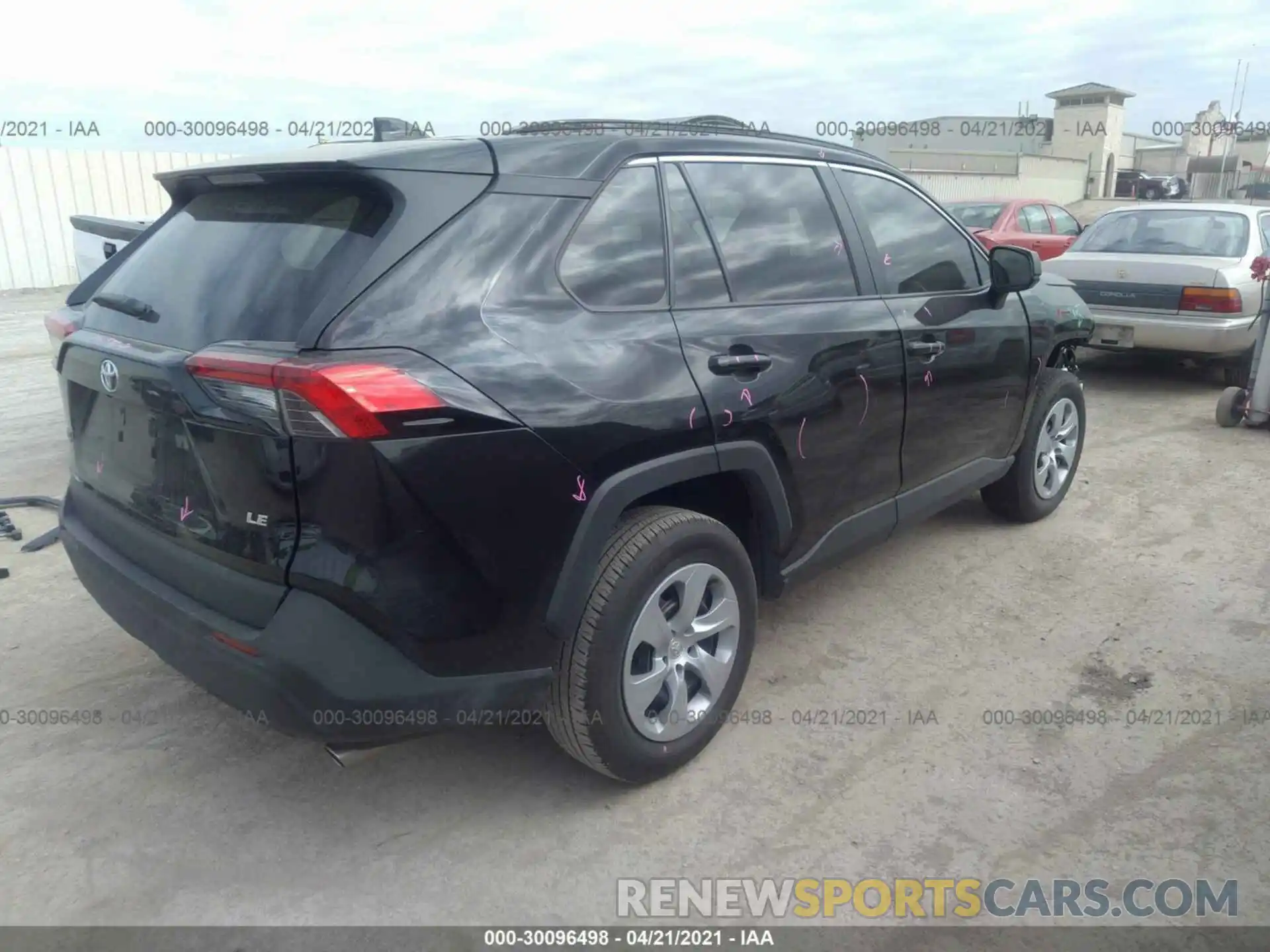 4 Фотография поврежденного автомобиля 2T3H1RFV3MC098211 TOYOTA RAV4 2021