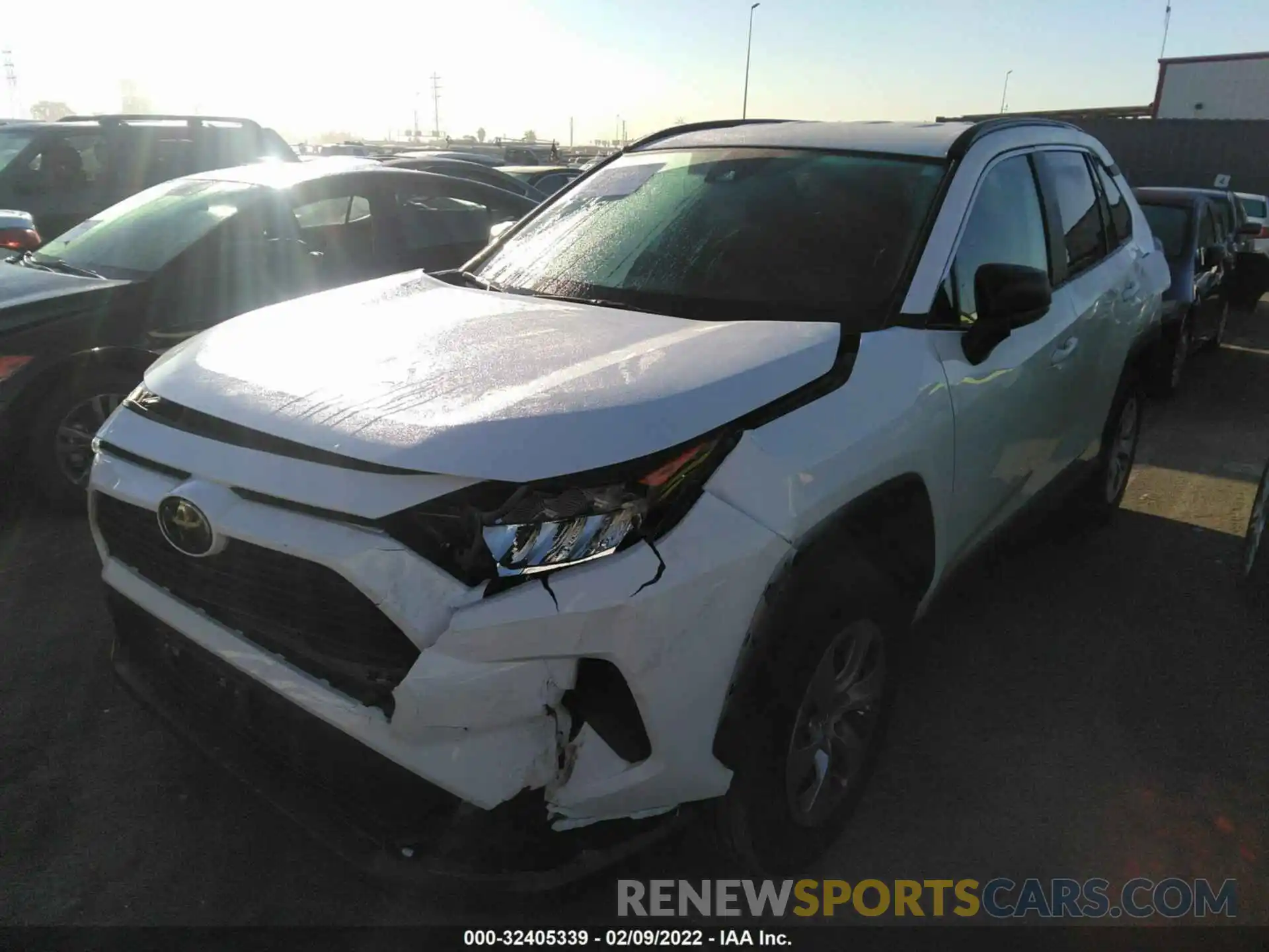 2 Photograph of a damaged car 2T3H1RFV3MC110907 TOYOTA RAV4 2021