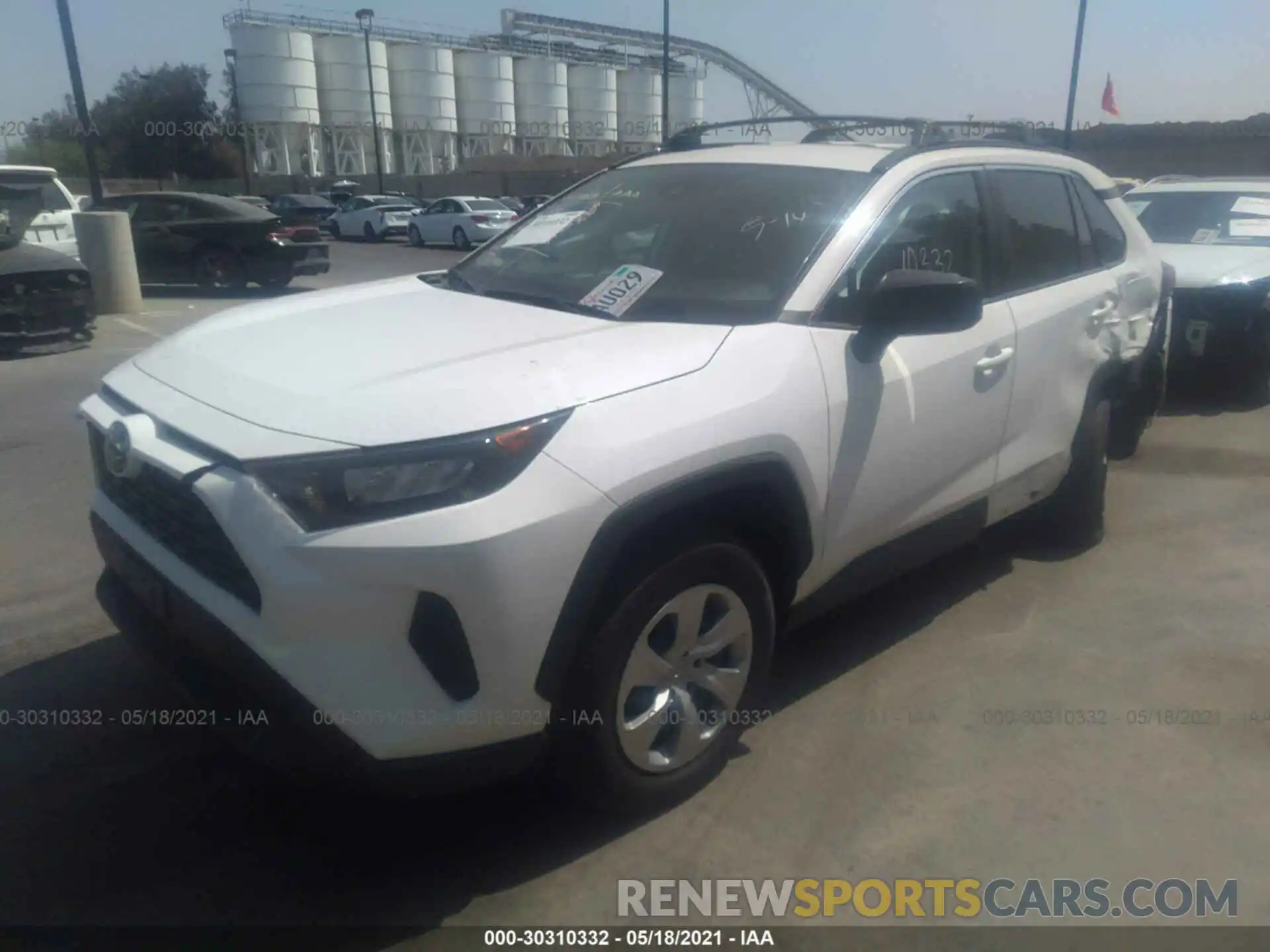 2 Photograph of a damaged car 2T3H1RFV3MC120661 TOYOTA RAV4 2021