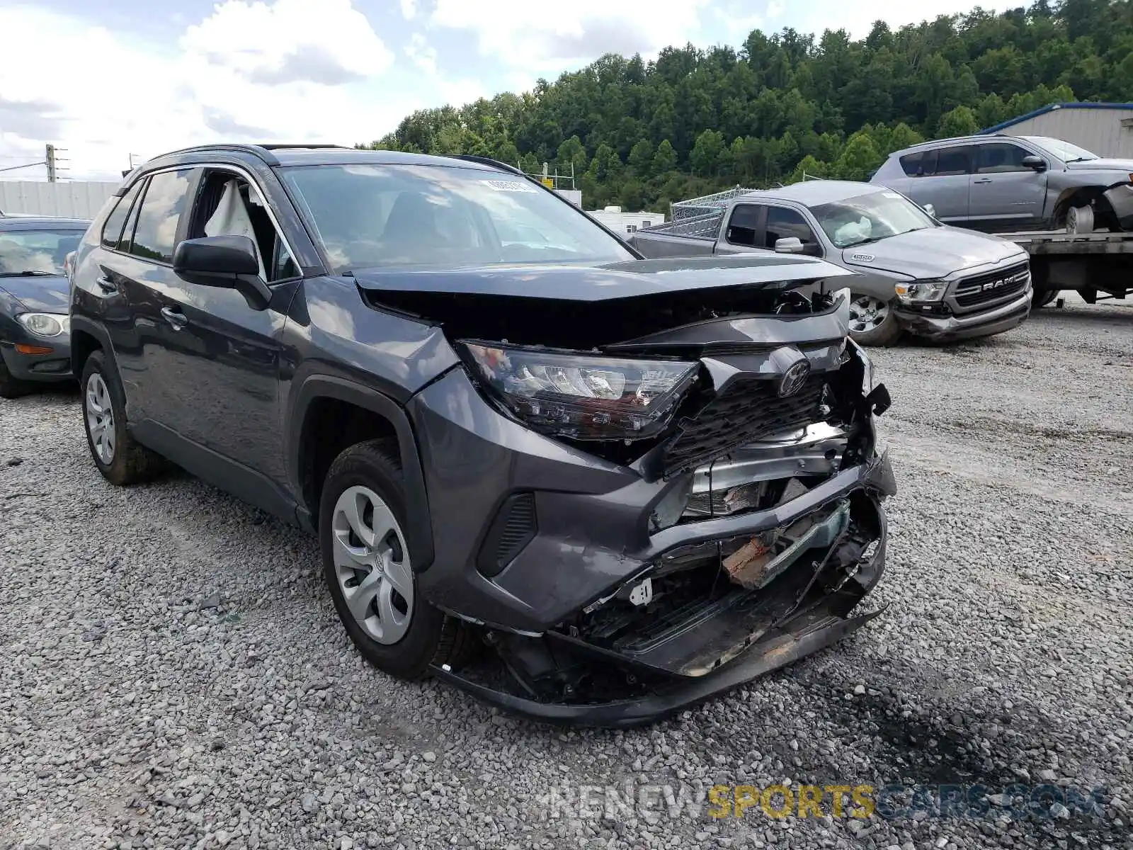 1 Photograph of a damaged car 2T3H1RFV3MC131269 TOYOTA RAV4 2021