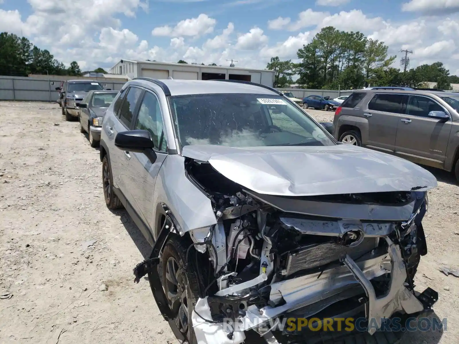 1 Photograph of a damaged car 2T3H1RFV3MC136939 TOYOTA RAV4 2021