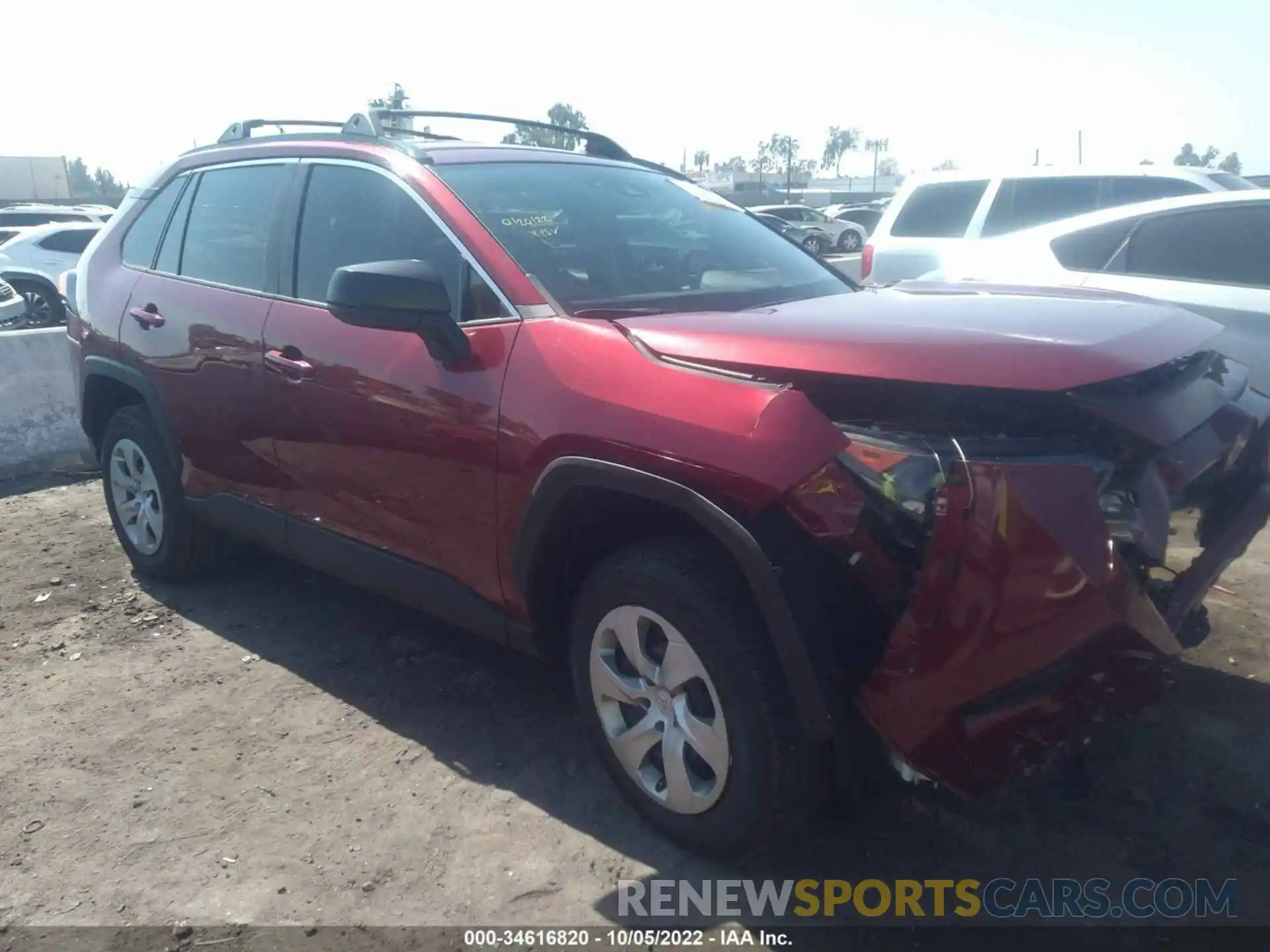 1 Photograph of a damaged car 2T3H1RFV3MW110811 TOYOTA RAV4 2021