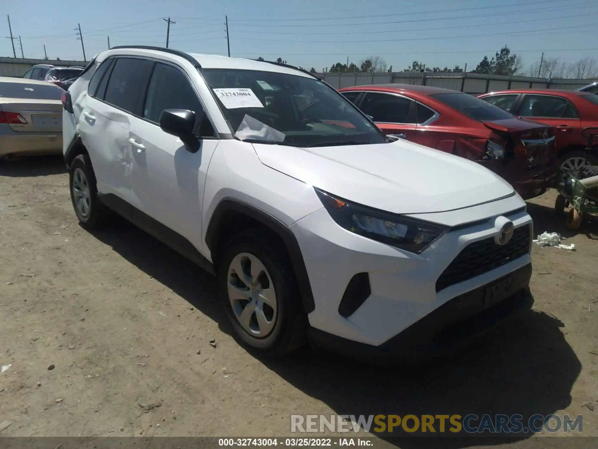 1 Фотография поврежденного автомобиля 2T3H1RFV3MW130329 TOYOTA RAV4 2021