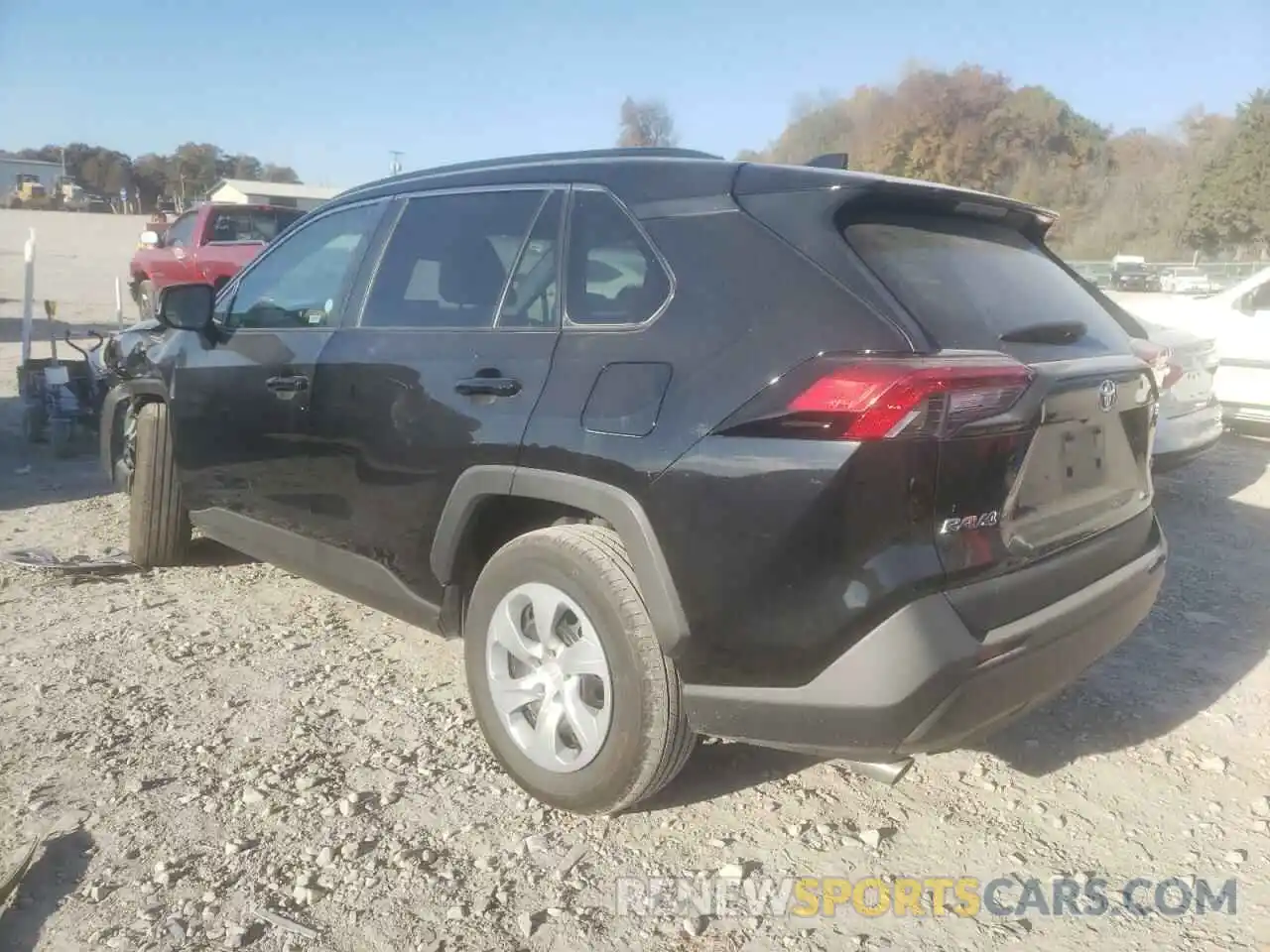 3 Photograph of a damaged car 2T3H1RFV3MW143002 TOYOTA RAV4 2021