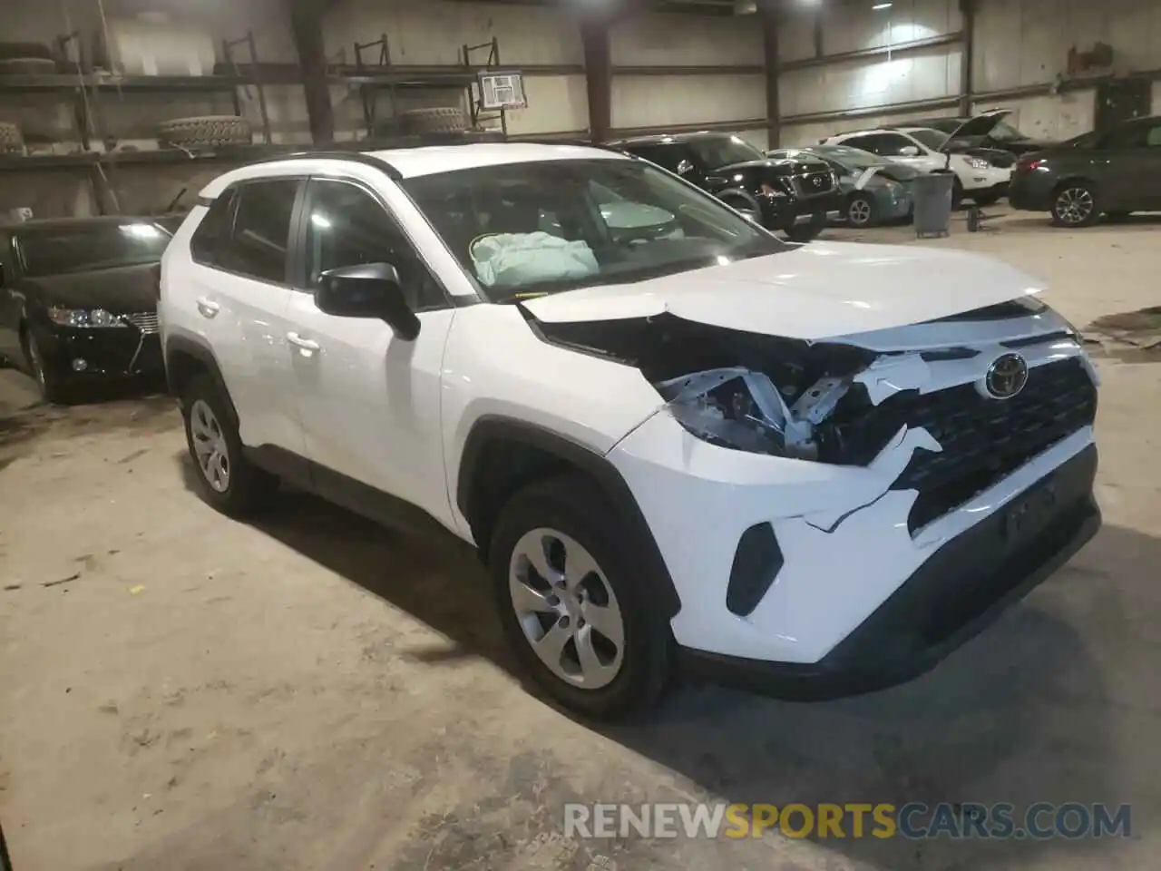 1 Photograph of a damaged car 2T3H1RFV3MW143307 TOYOTA RAV4 2021