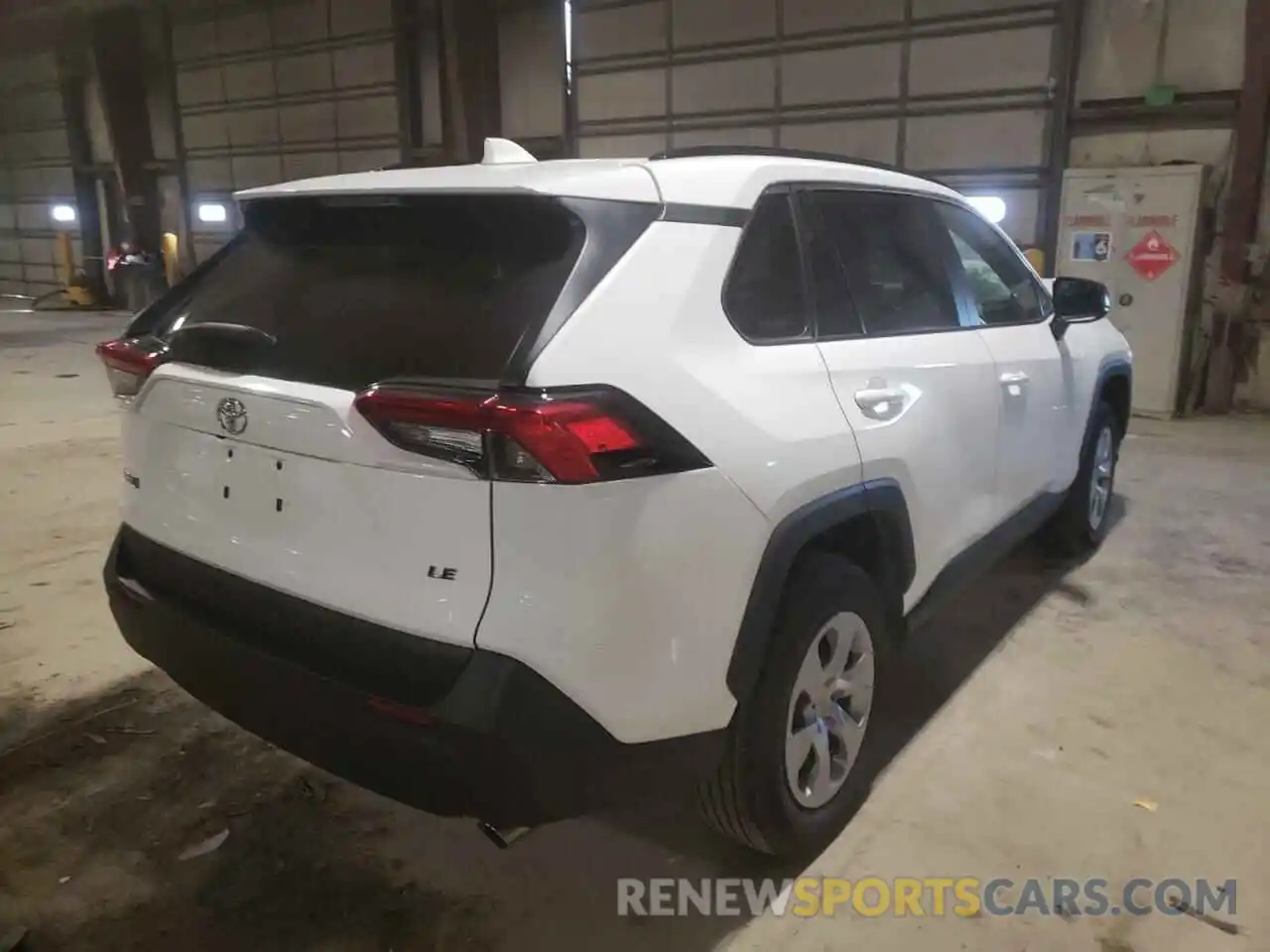 4 Фотография поврежденного автомобиля 2T3H1RFV3MW143307 TOYOTA RAV4 2021