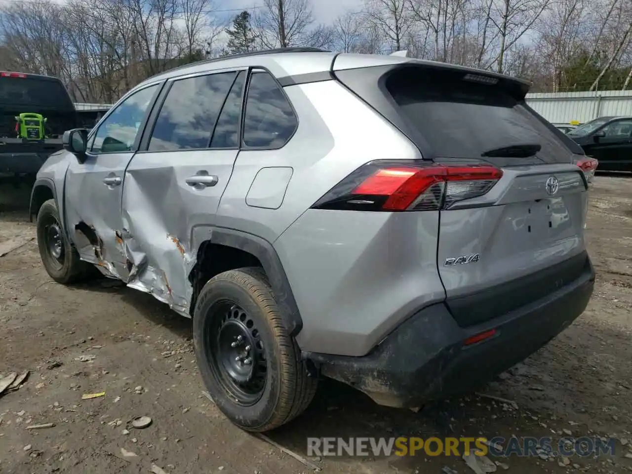 3 Photograph of a damaged car 2T3H1RFV3MW152217 TOYOTA RAV4 2021