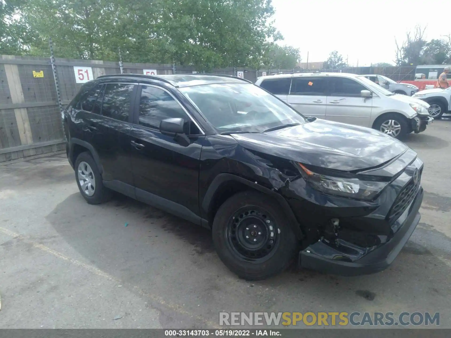 1 Photograph of a damaged car 2T3H1RFV3MW182446 TOYOTA RAV4 2021