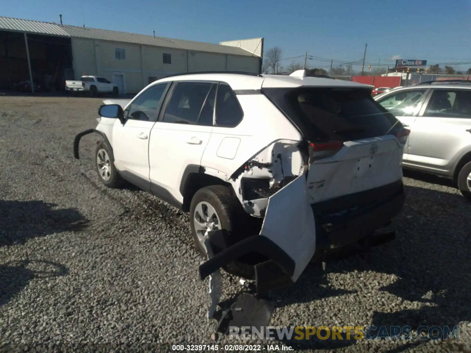 3 Photograph of a damaged car 2T3H1RFV4MC101519 TOYOTA RAV4 2021